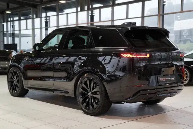 Land Rover Range Rover Sport view 12