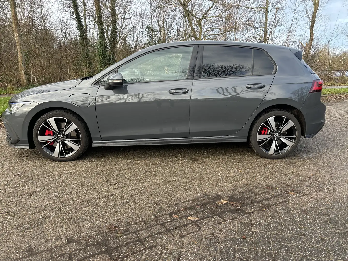 Volkswagen Golf GTE GOLF GTE 1.4 EHYBRID-FABRIEKSGARANTIE 2-2027 Grijs - 2