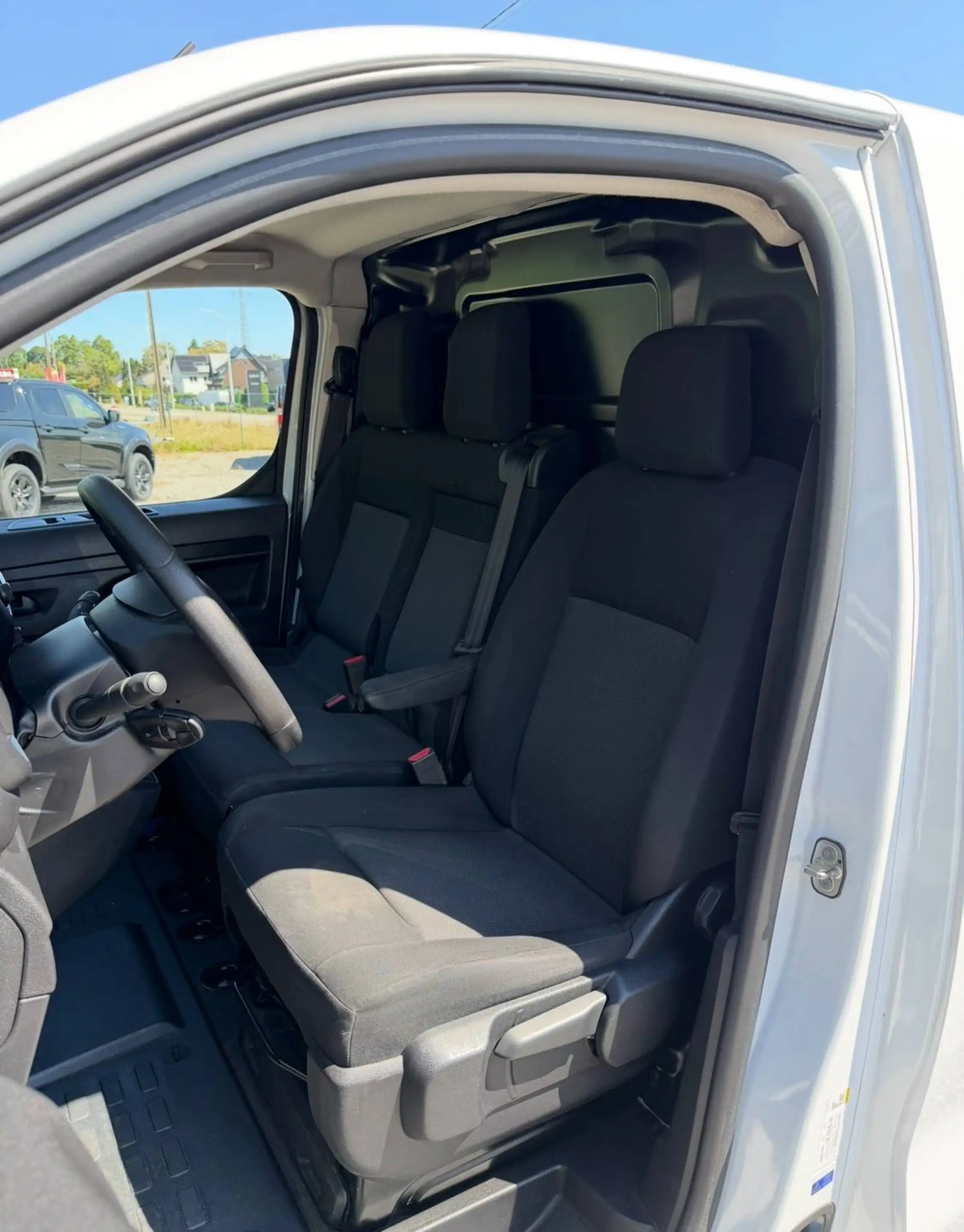 Peugeot Expert 2.0//L3//144 PK//Carplay//Camera//€15990 Ex Btw — photo 9