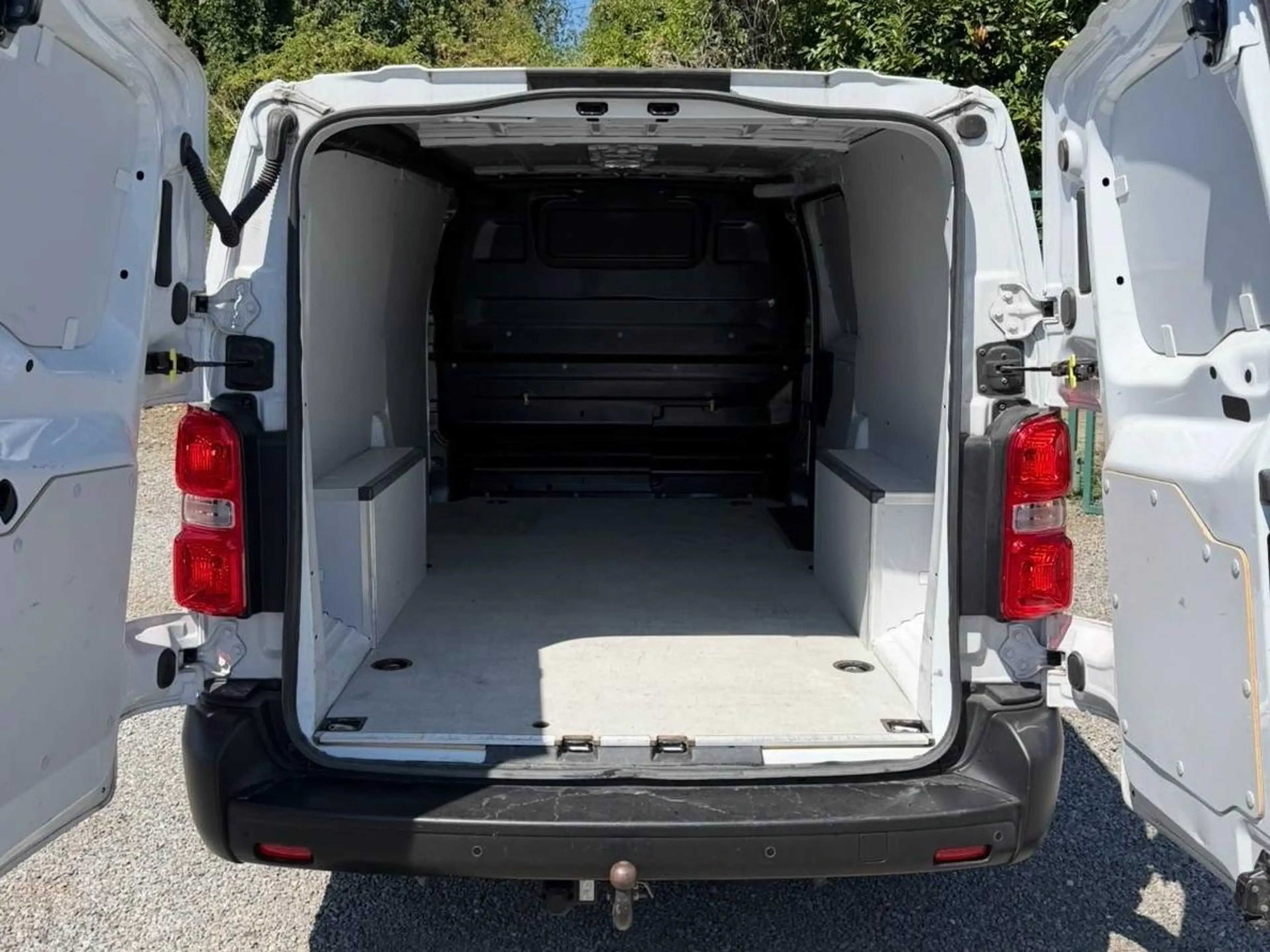 Peugeot Expert 2.0//L3//144 PK//Carplay//Camera//€15990 Ex Btw — photo 7