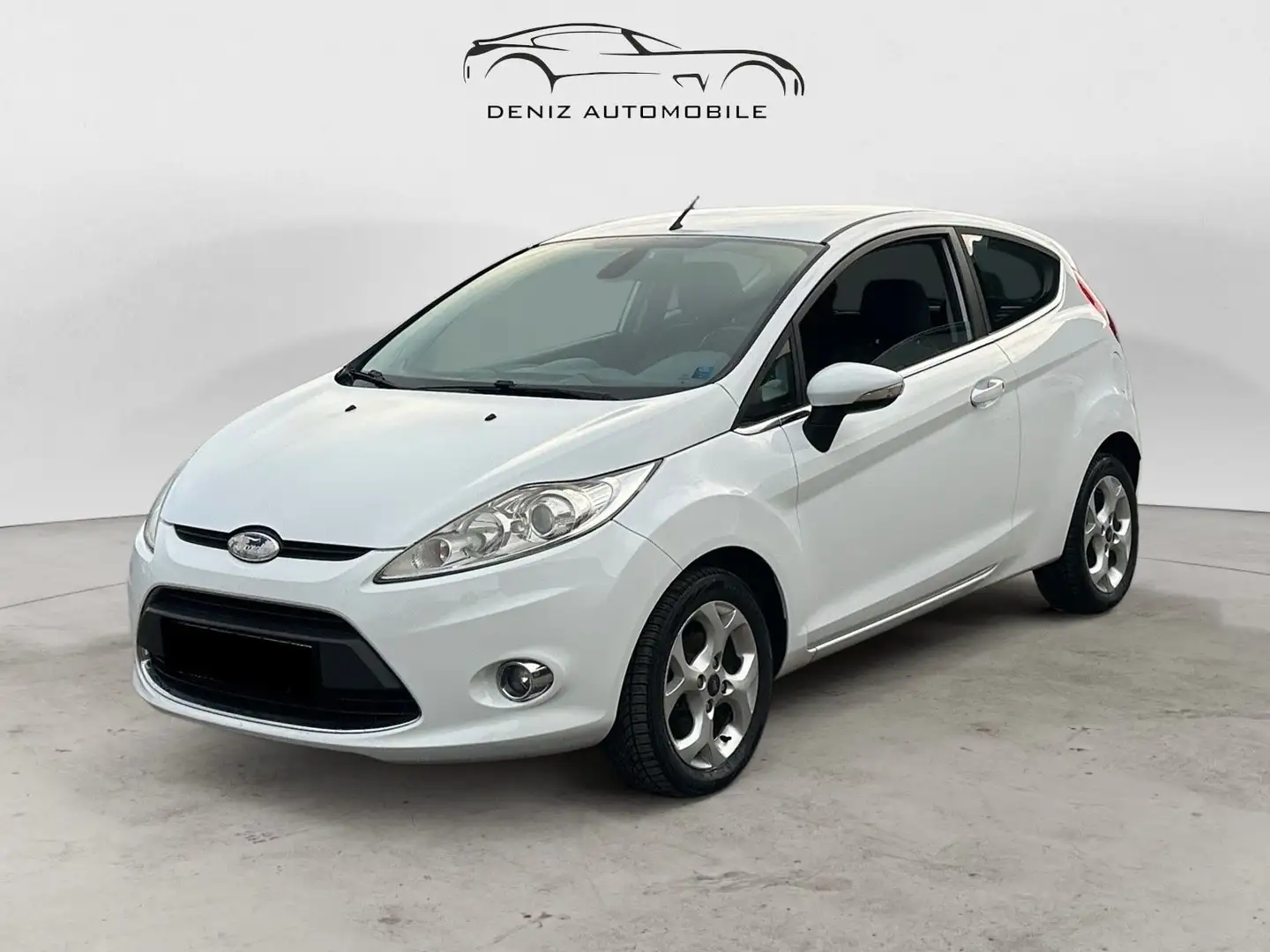 Ford Fiesta Titanium *Frontscheibe Heizbar* Blanc - 1