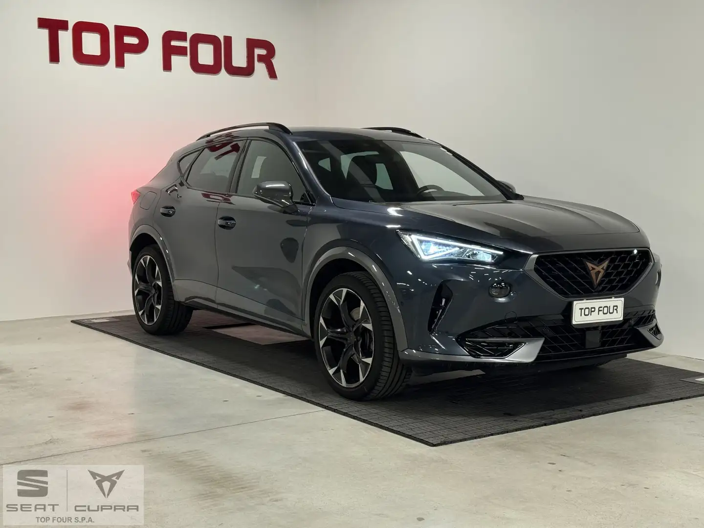 CUPRA Formentor Formentor 1.5 TSI DSG Gris - 1