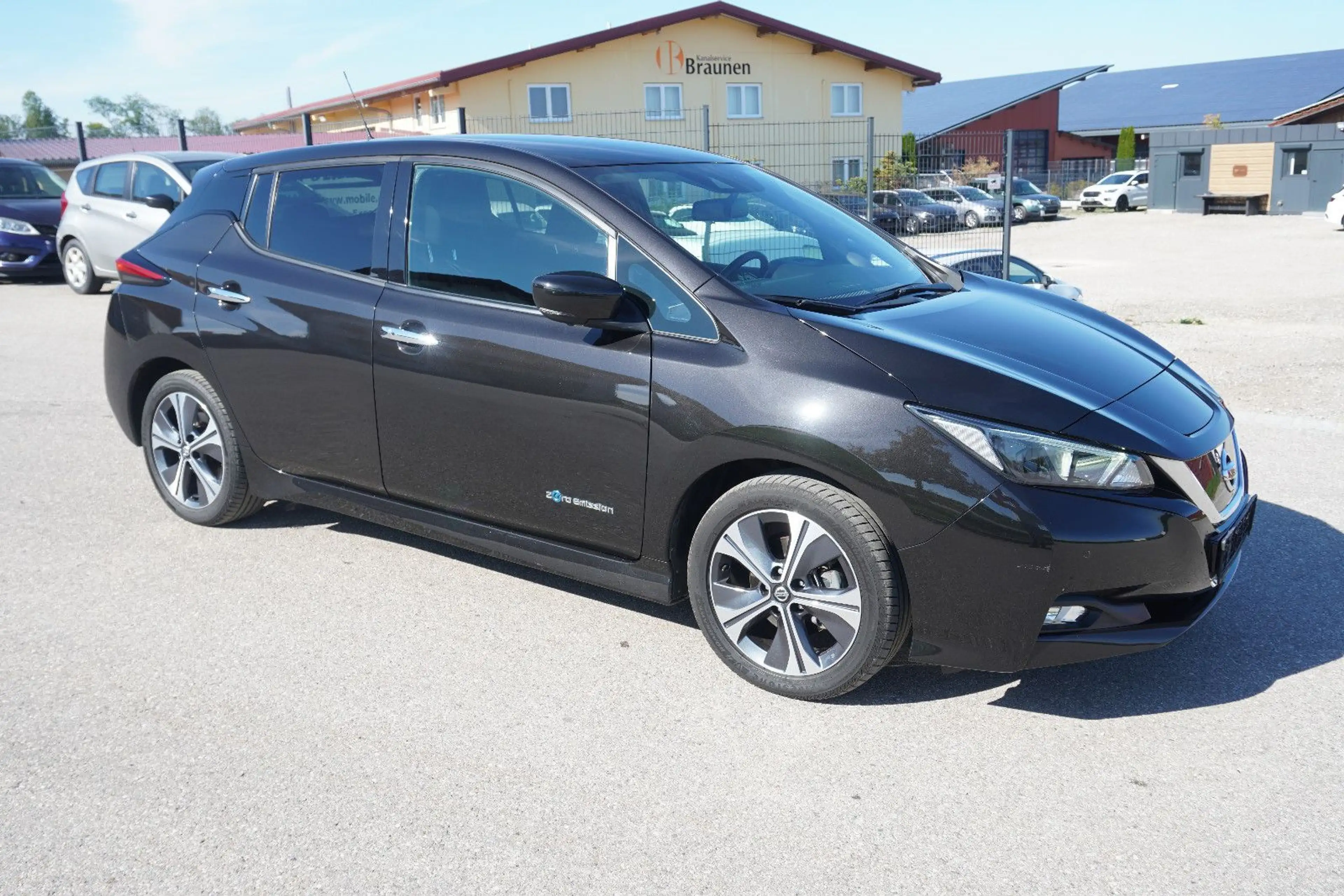 Nissan Leaf N-Connecta 40kWh NAV ACC CAM360 1.Hd — photo 3