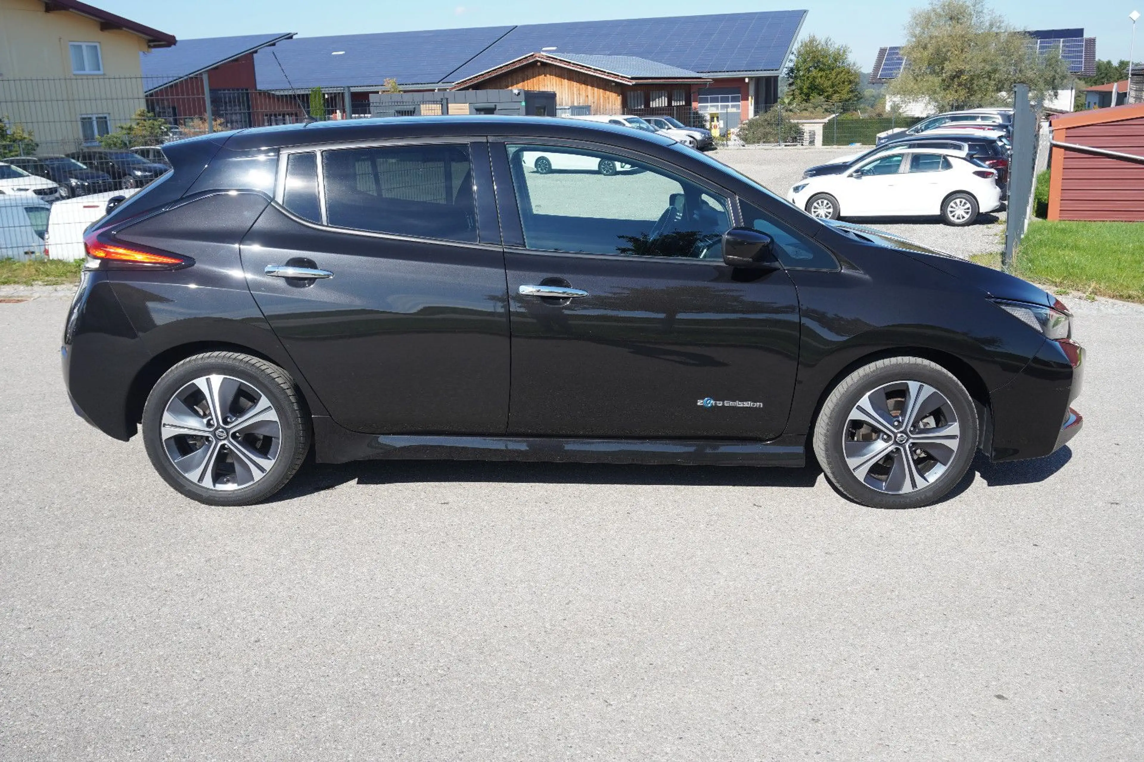 Nissan Leaf N-Connecta 40kWh NAV ACC CAM360 1.Hd — photo 8