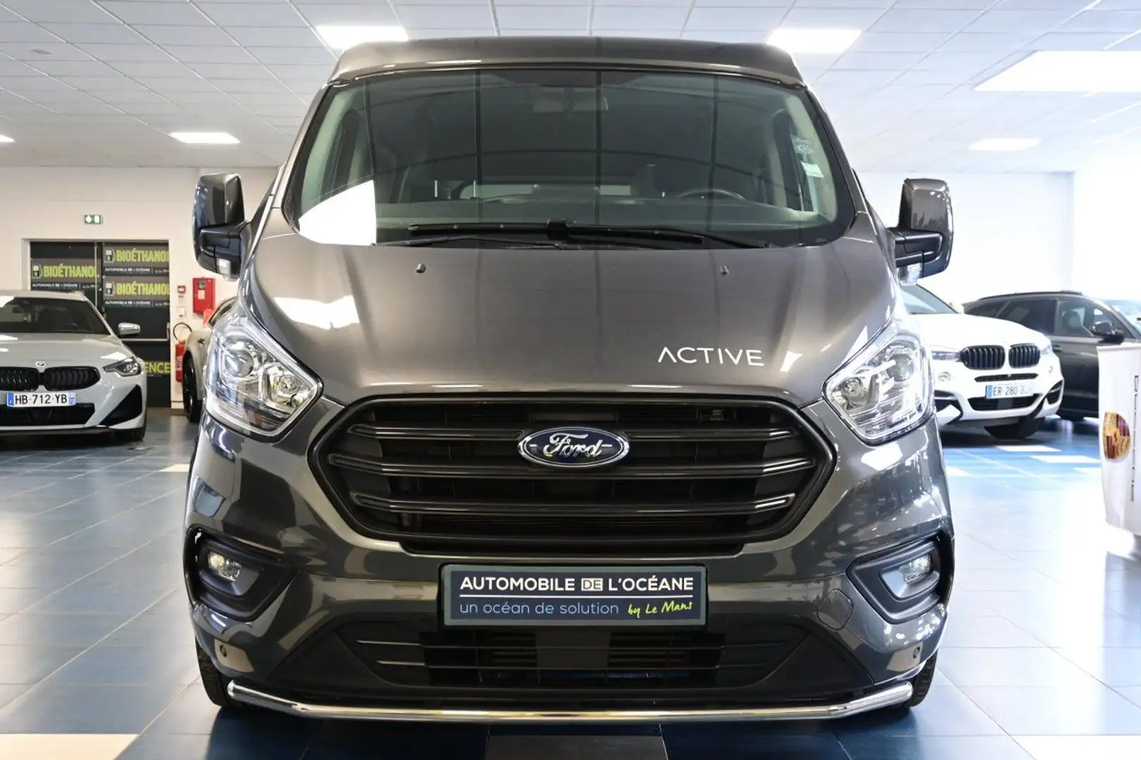 Ford Transit CUSTOM KOMBI 320 L1H1 2.0 EcoBlue 130 BVA COPA - B Gris - 2