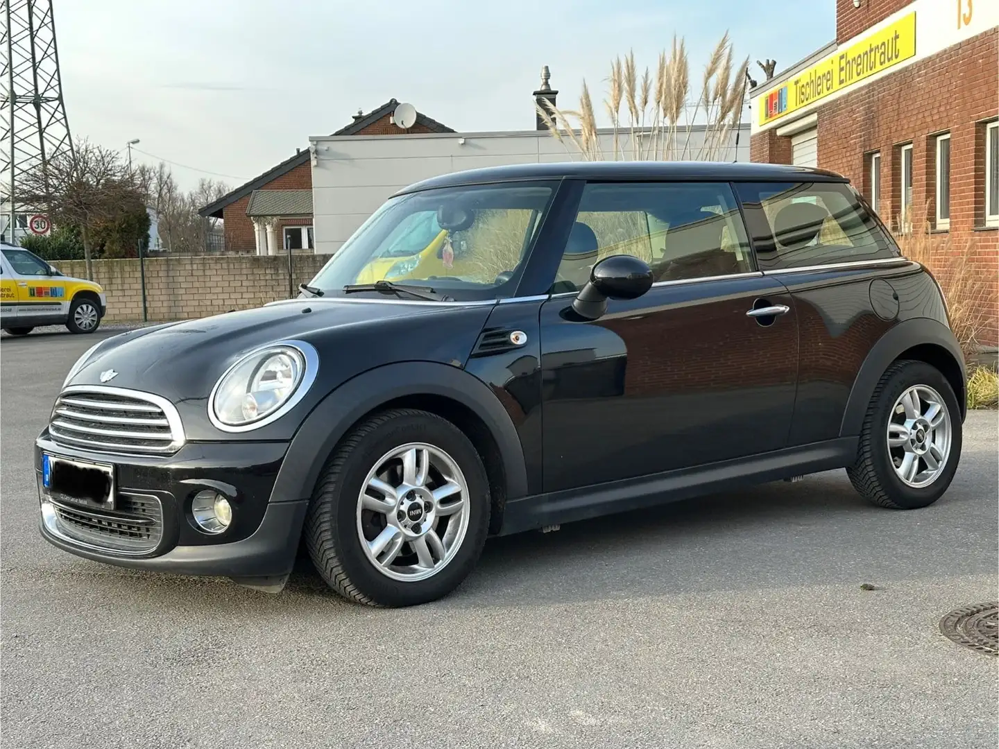 MINI One 1.6 Benziner Pepper Schwarz - 1