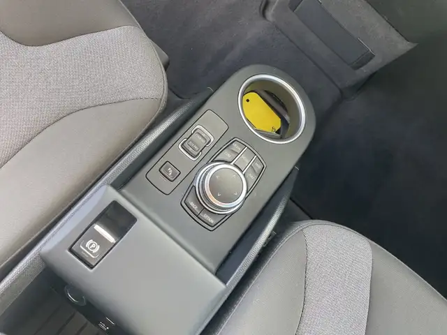 BMW i3 view 11