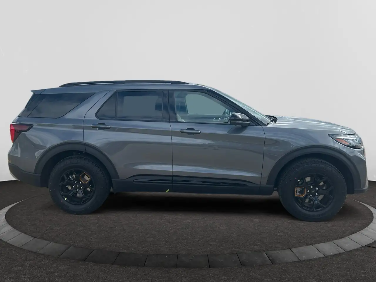 Ford Explorer photo Ford Explorer