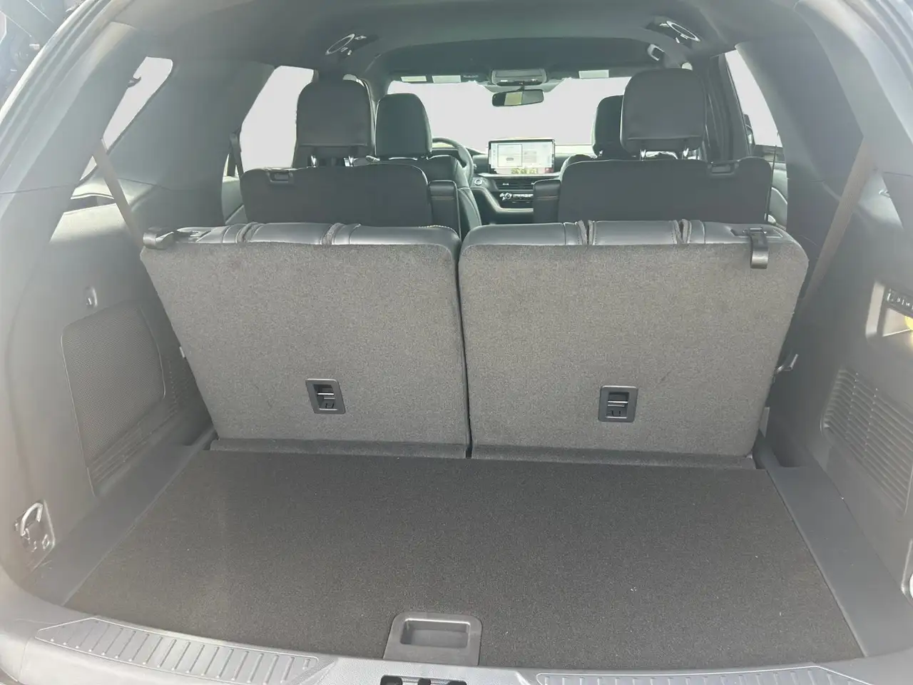 Ford Explorer photo Ford Explorer