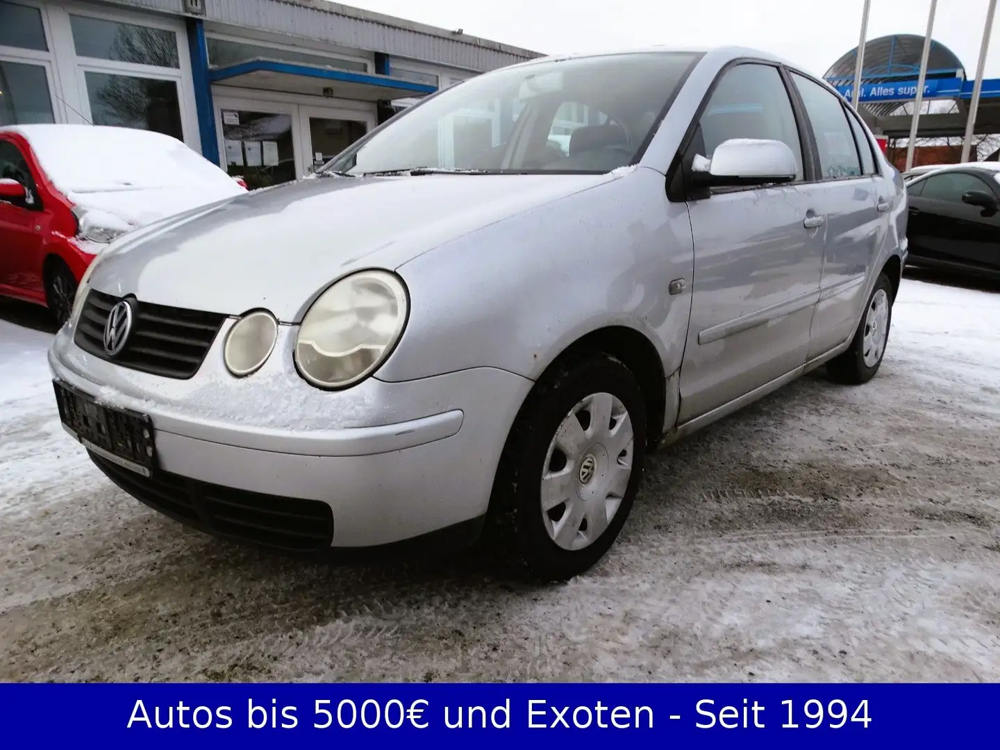 Volkswagen Polo Limousine 1.4 Comfortline - Wenig KM - Tüv Silber - 1