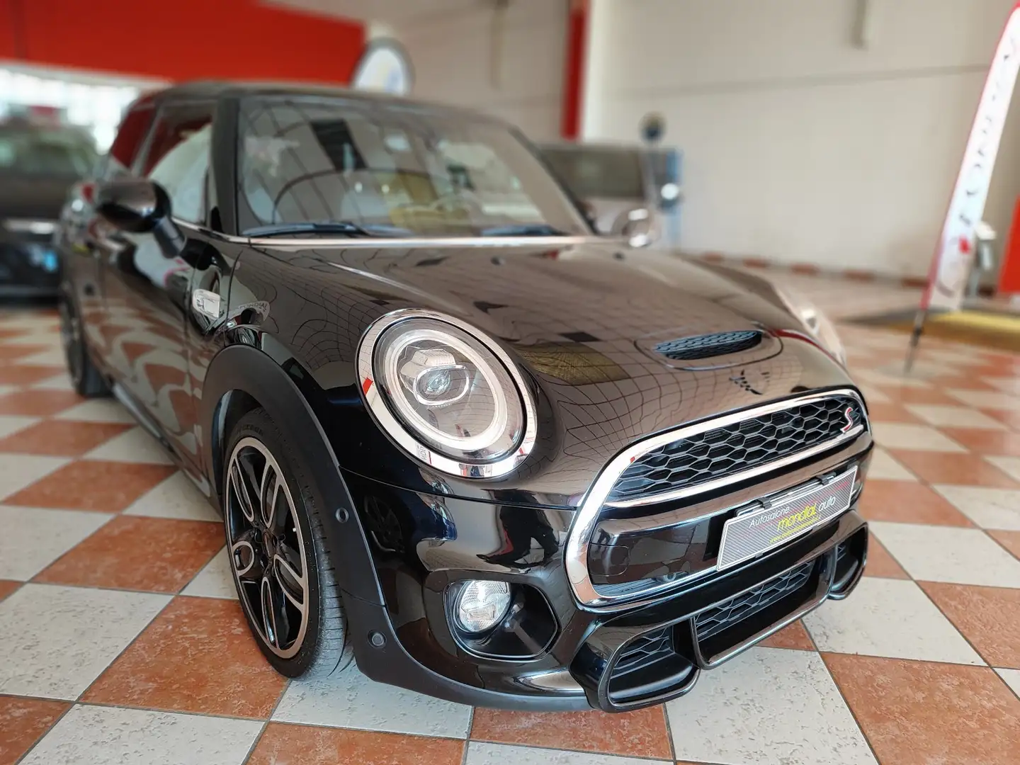 MINI Cooper SD 2.0 D John Cooper Works - 2