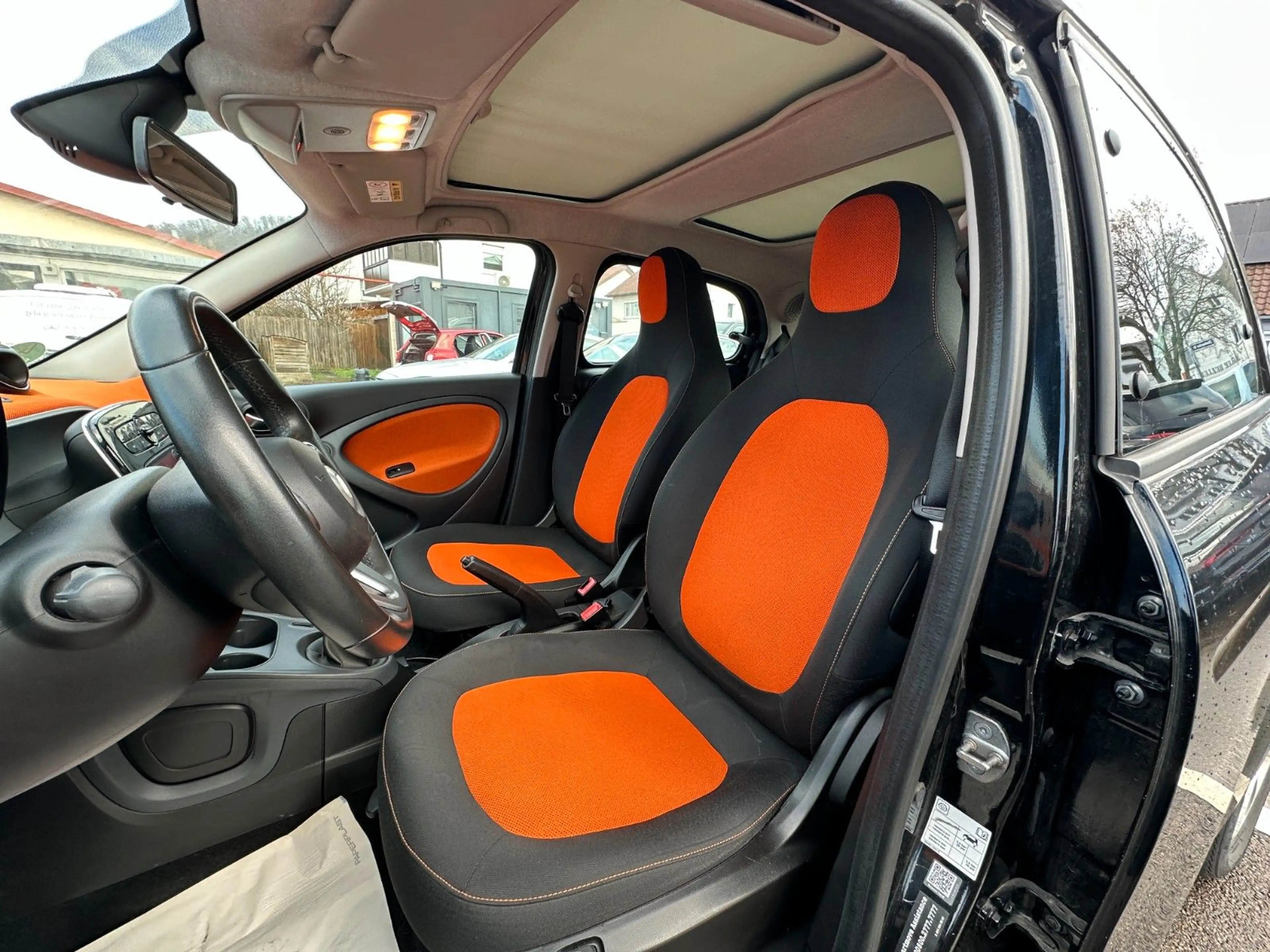 smart forFour Passion*PANO*SHZ*TEMPOMAT*90PS* — photo 10
