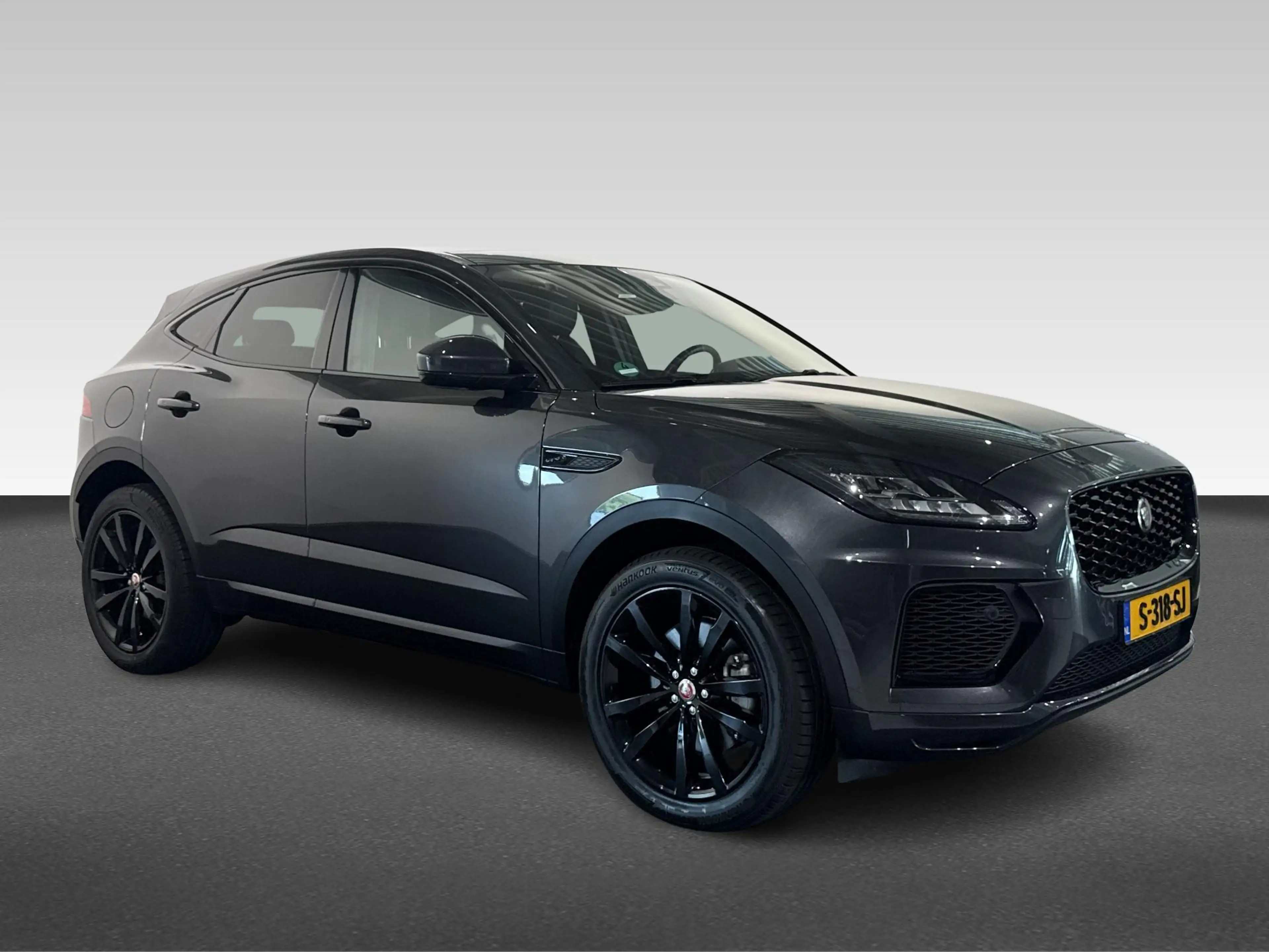 Jaguar E-Pace 1.5 P300e AWD R-Dynamic HSE | Android Auto | Apple — photo 8