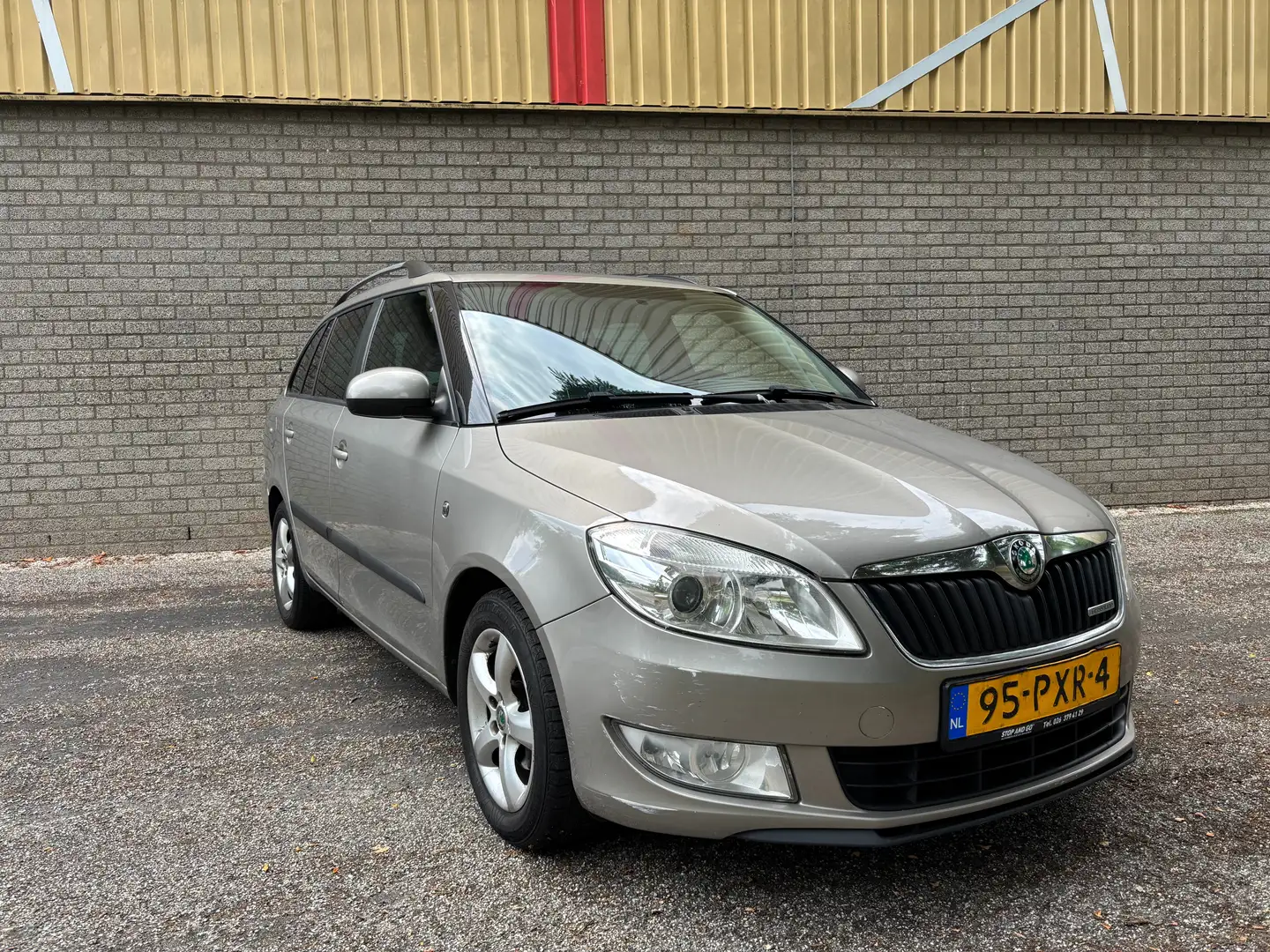 Skoda Fabia Fabia 1.2 TDI Greenline Beige - 2