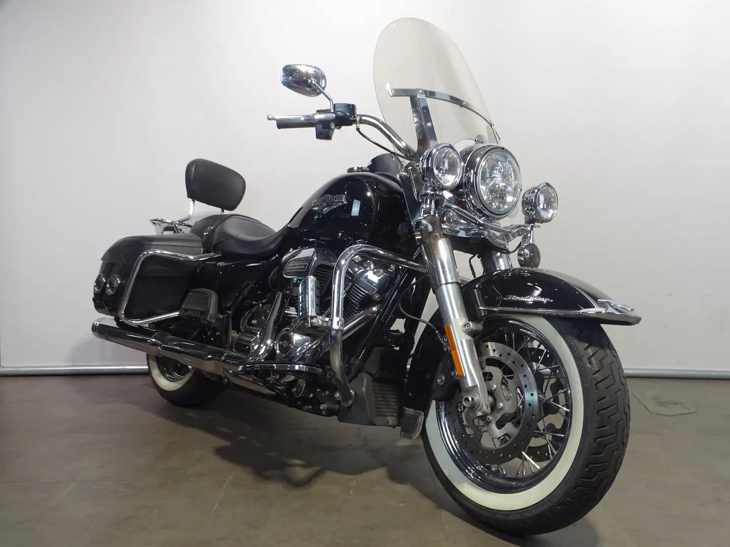 Harley-Davidson Road King Negru - 2