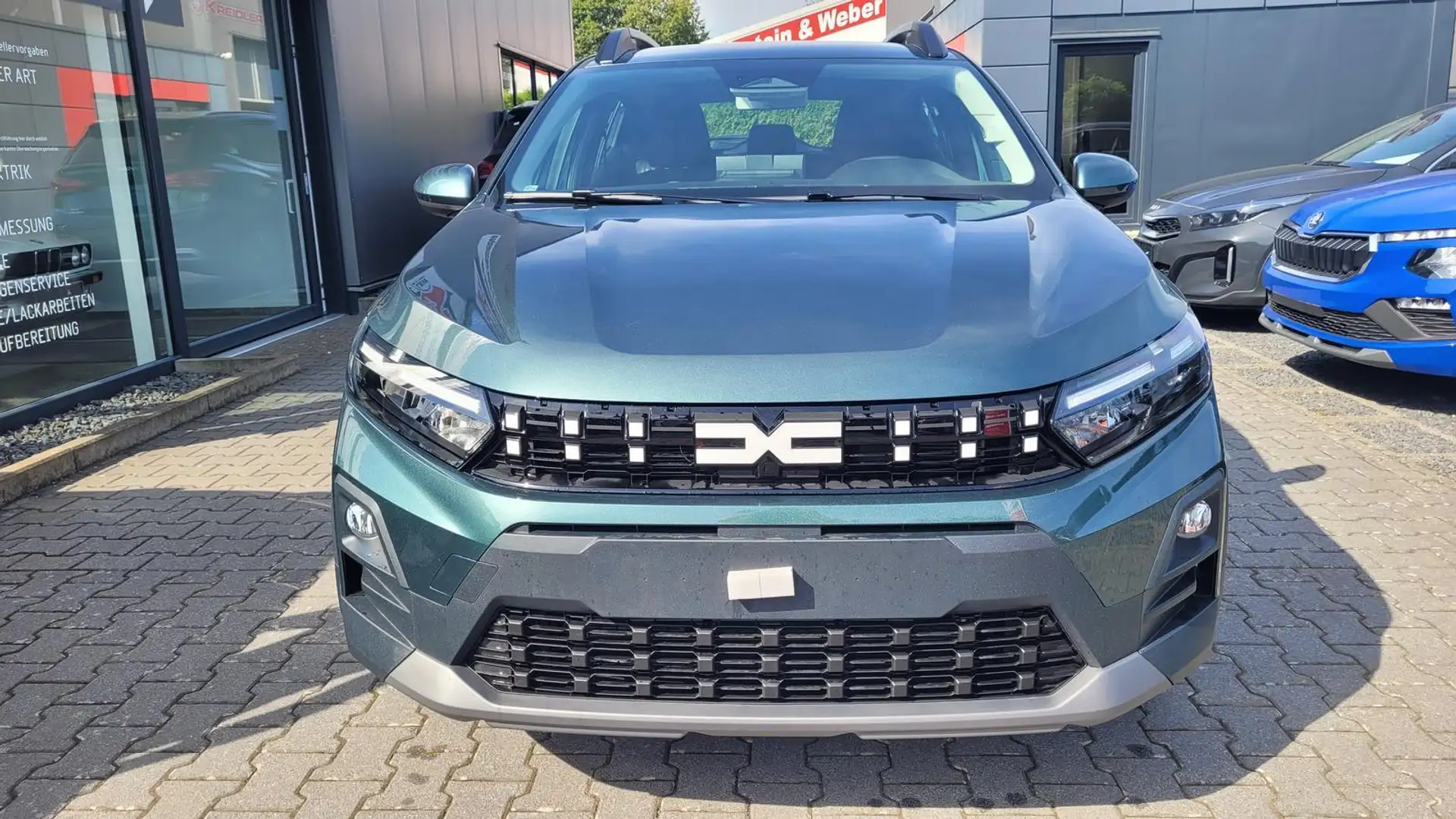Dacia Sandero Stepway Expression Step Facelift ECO-G 120 AT 9... Grün - 2