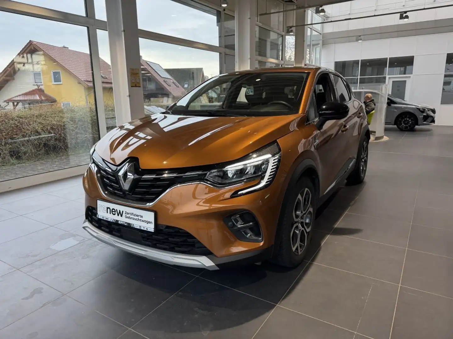 Renault Captur II Intens Orange - 1