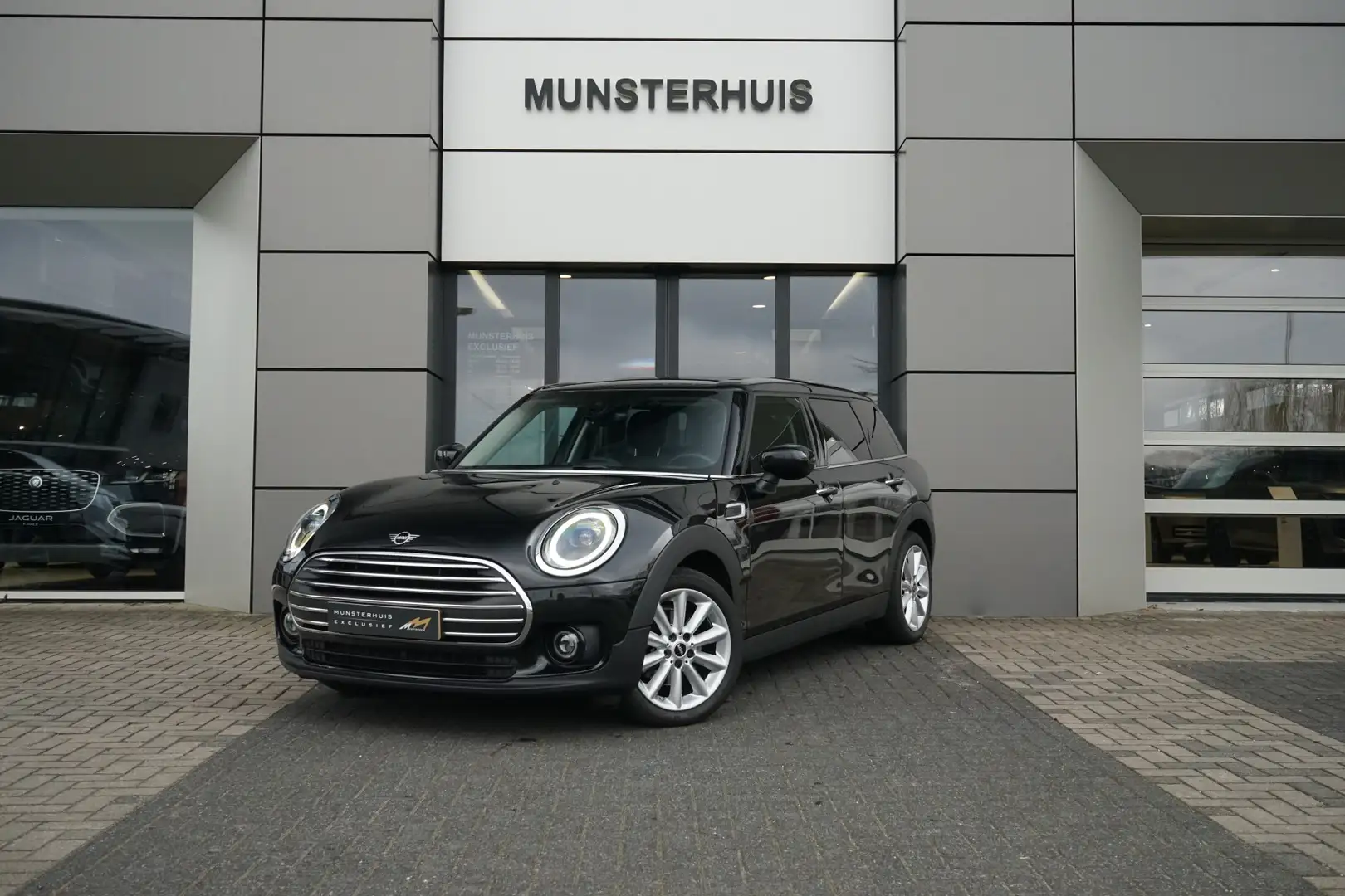 MINI Cooper Clubman Mini 1.5 Classic | Cruise control | Keyless entry Noir - 1