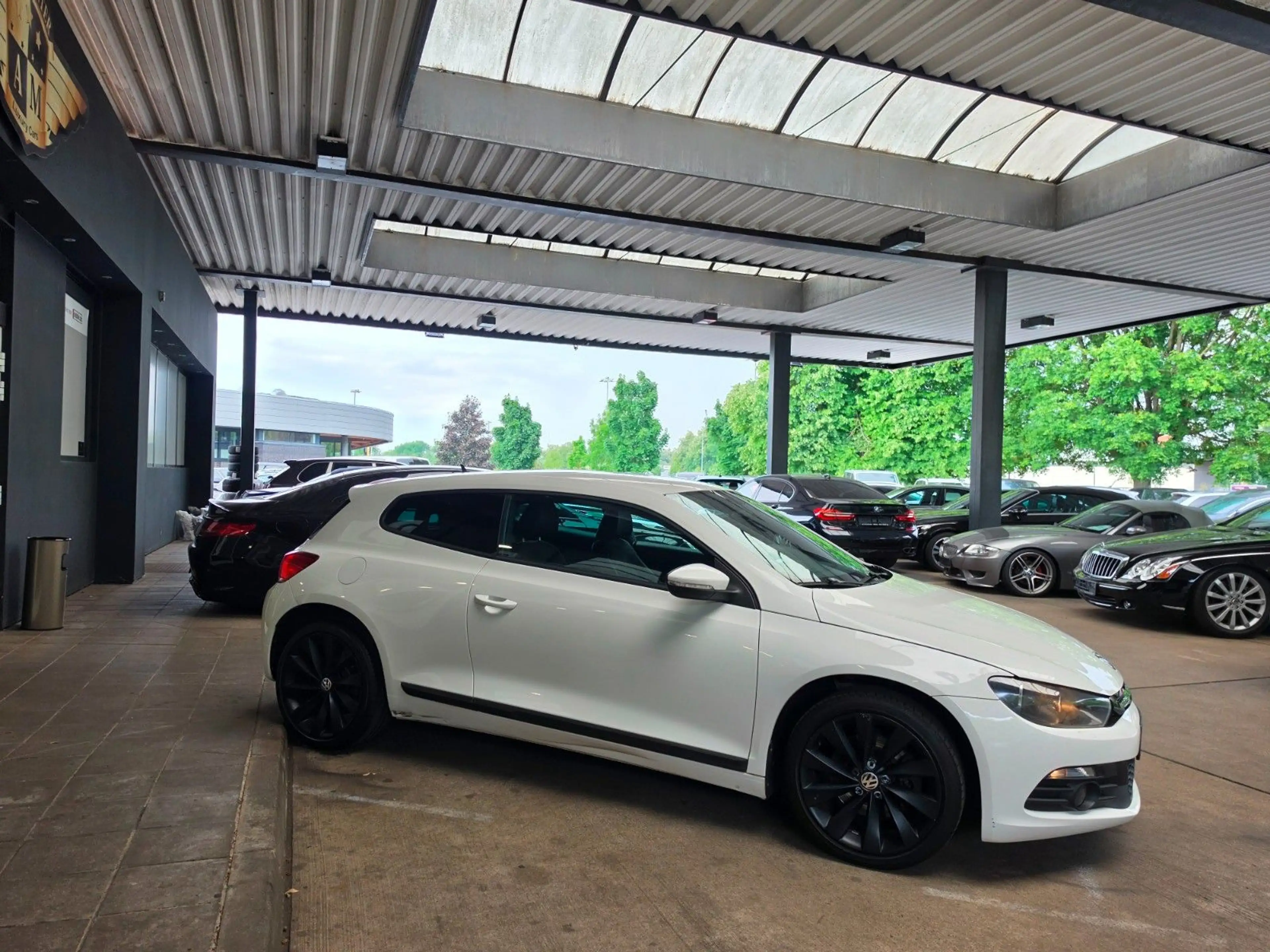 Volkswagen Scirocco 1.4 TSI Sport DYNAUDIO/LED/DCC/Park/18" — photo 6