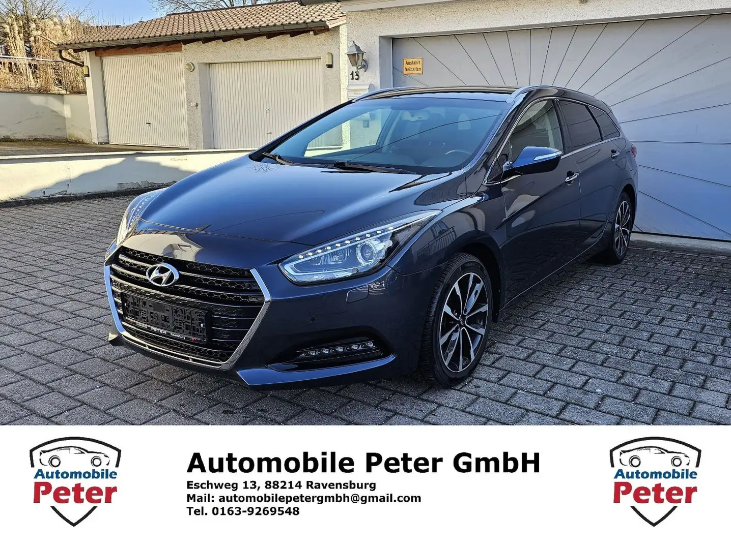 Hyundai i40 cw blue Family + Kamera Navi 4xSitzhzg LED Gri - 1