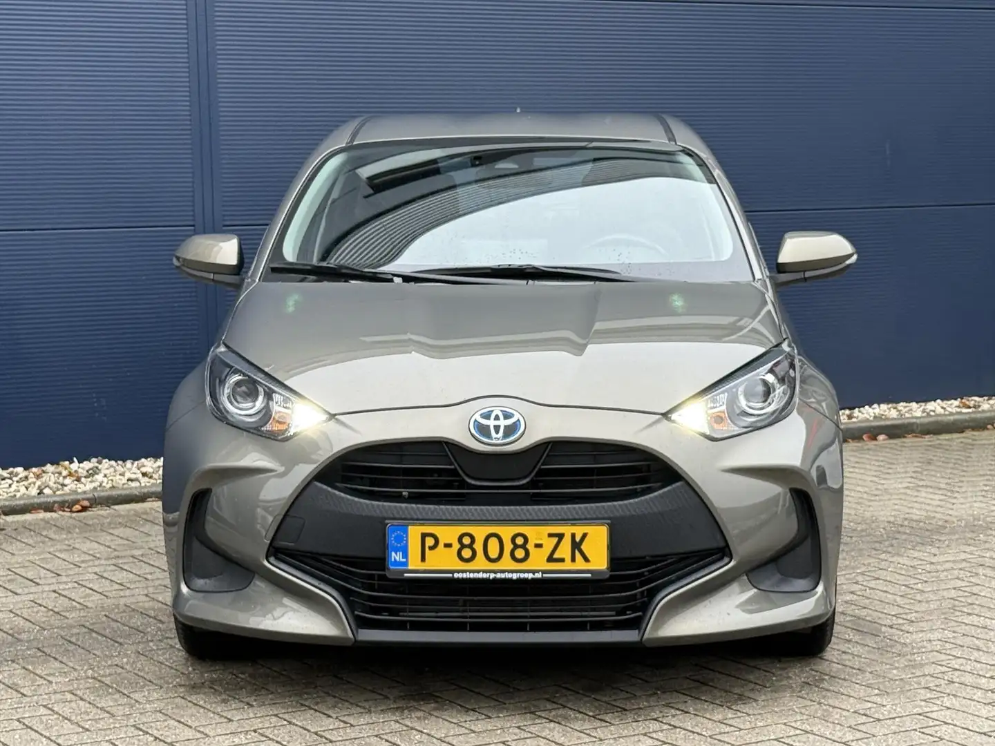 Toyota Yaris 1.5 Hybrid 116pk CVT Active | Trekhaak | Camera | Groen - 2