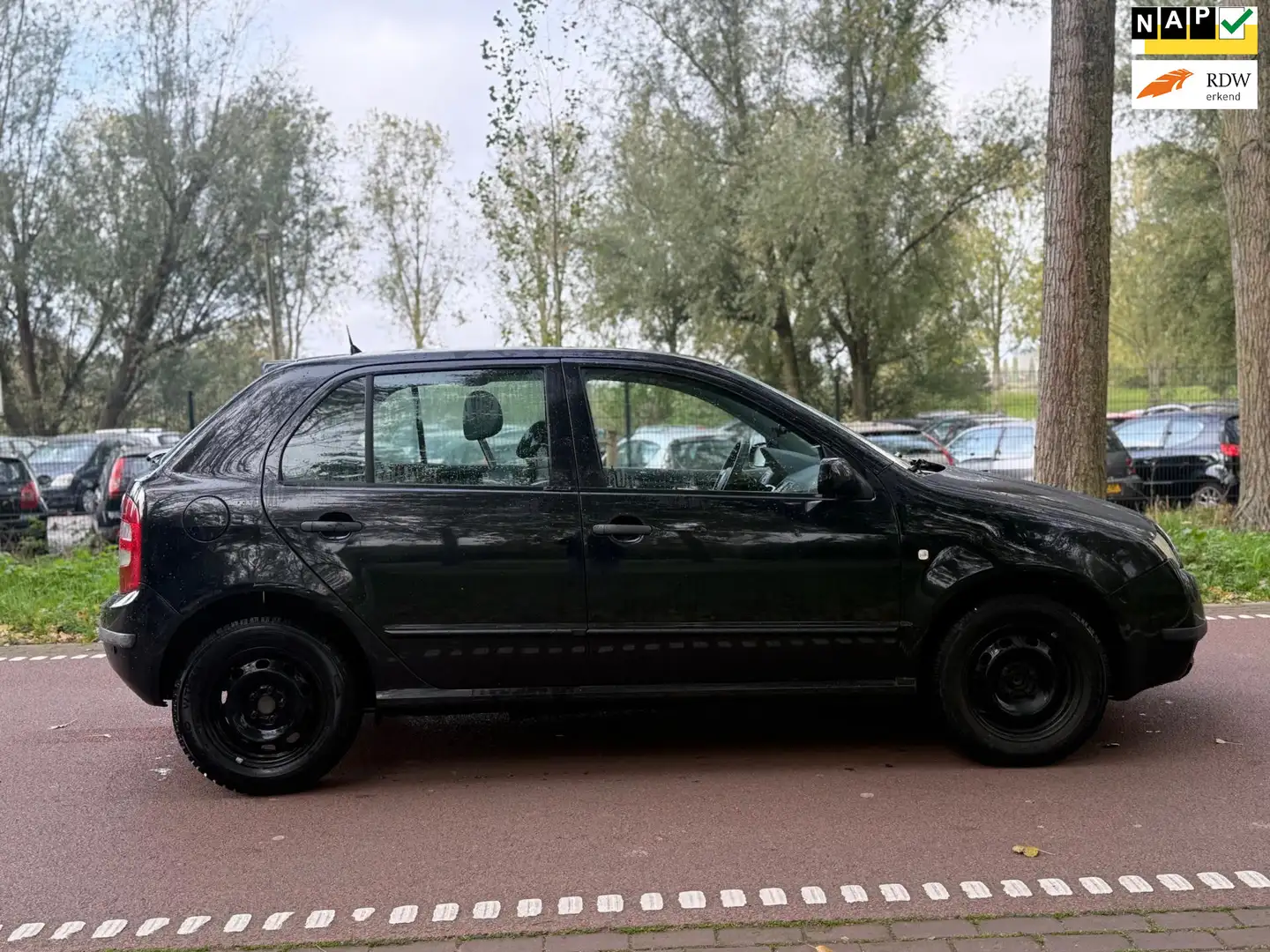 Skoda Fabia 1.4 Comfort AIRCO!APK2026!5DEURS! Zwart - 1