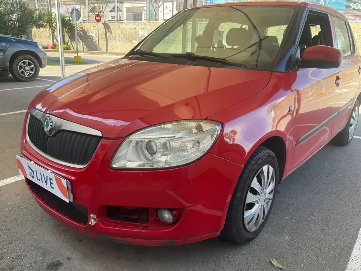 Skoda Fabia 1.2 Spirit Rojo - 2