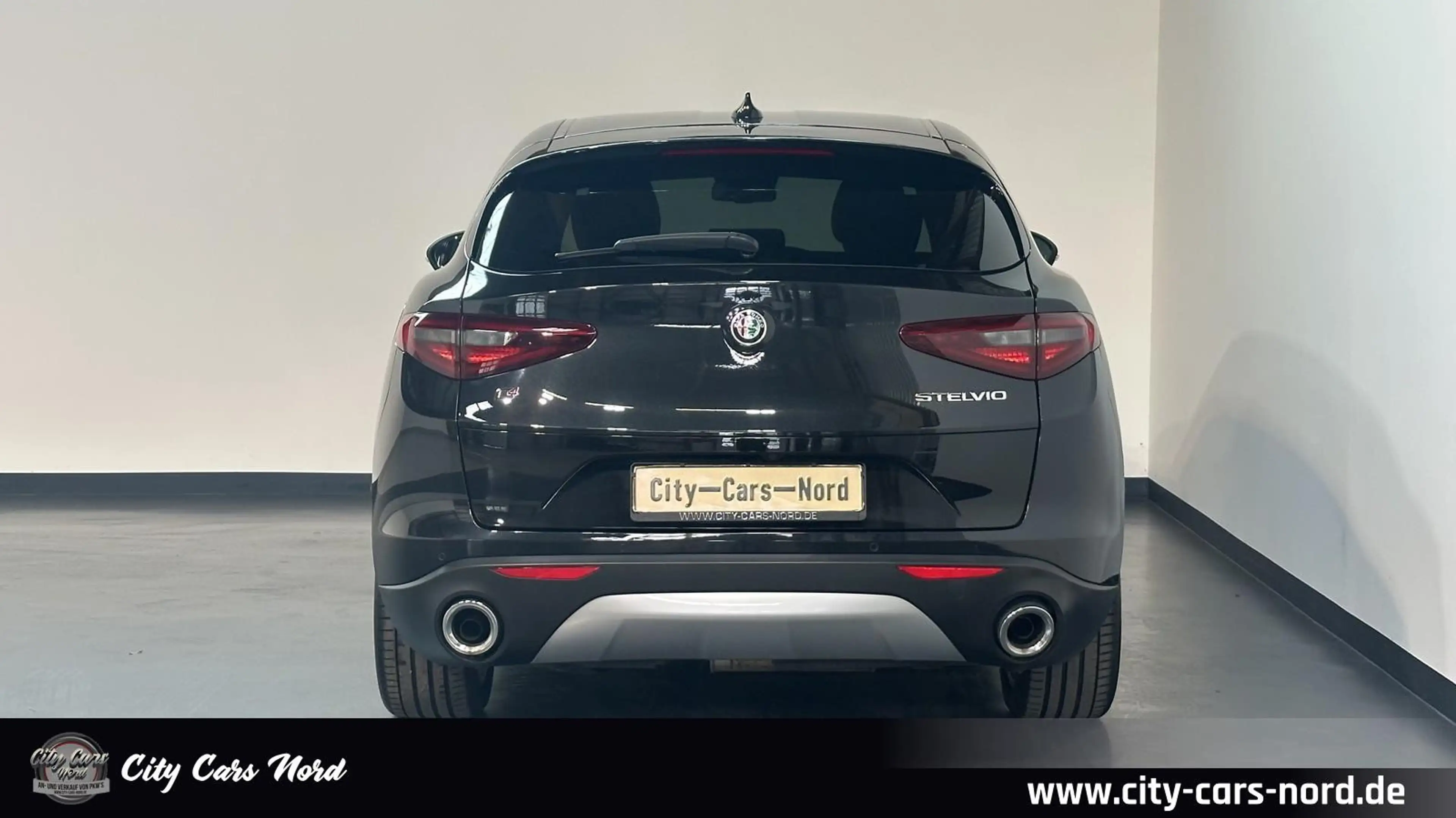 Alfa Romeo Stelvio Super Q4 LEDER+BI.XENON+KAM+KEYLESS — photo 4