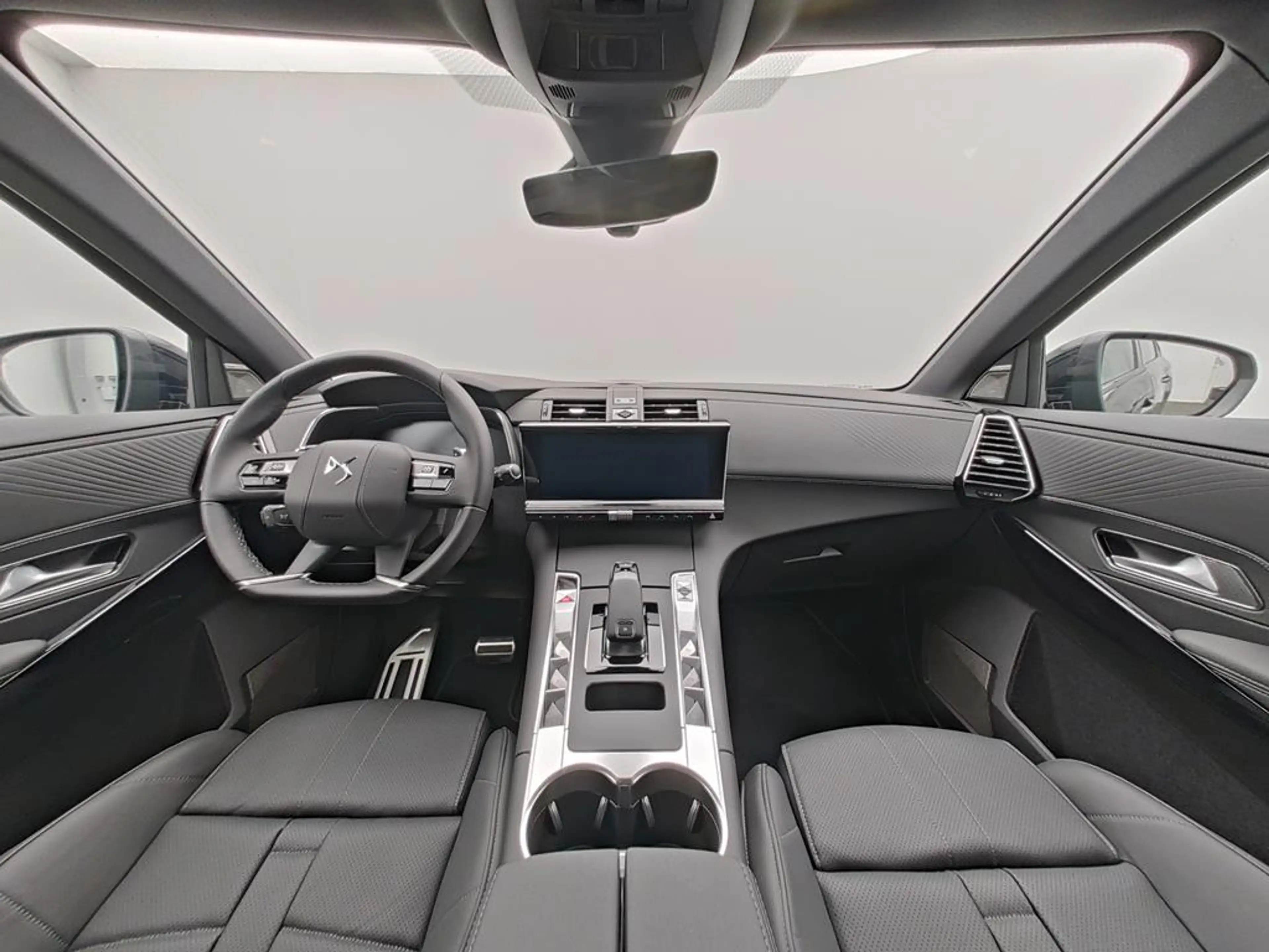 DS Automobiles DS 7 Etoile Blue HDI 130 — photo 12