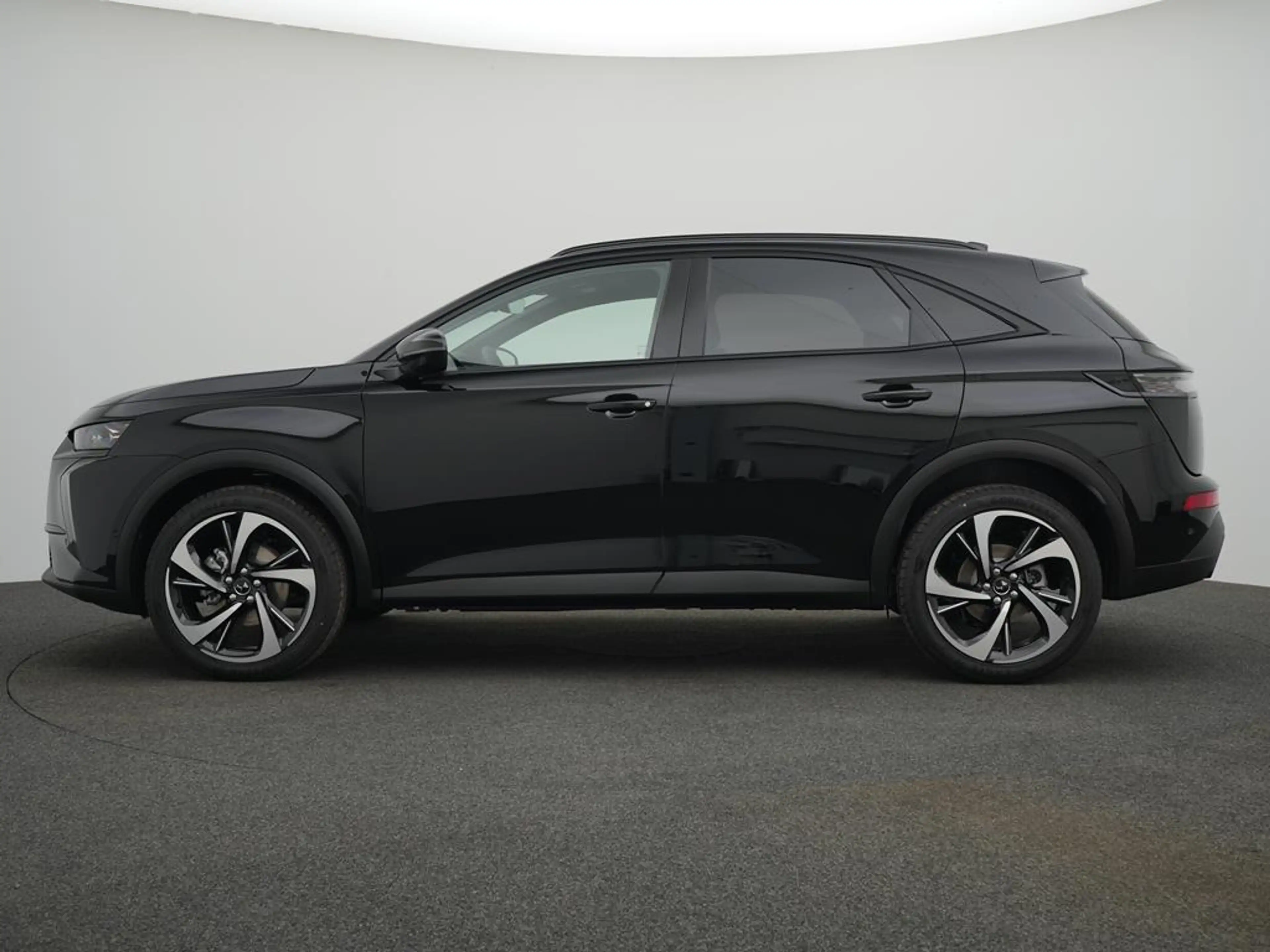 DS Automobiles DS 7 Etoile Blue HDI 130 — photo 5