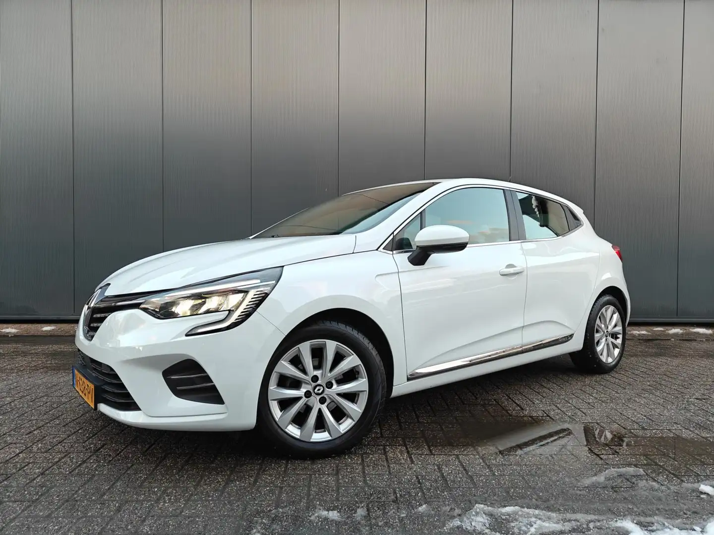 Renault Clio 1.0 TCe Intens Weiß - 2