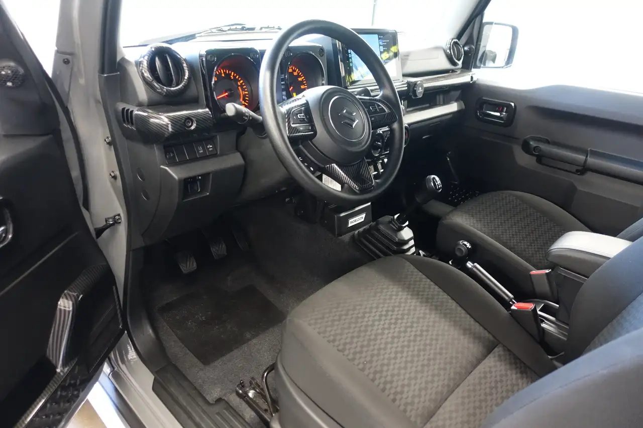 Suzuki Jimny 2024