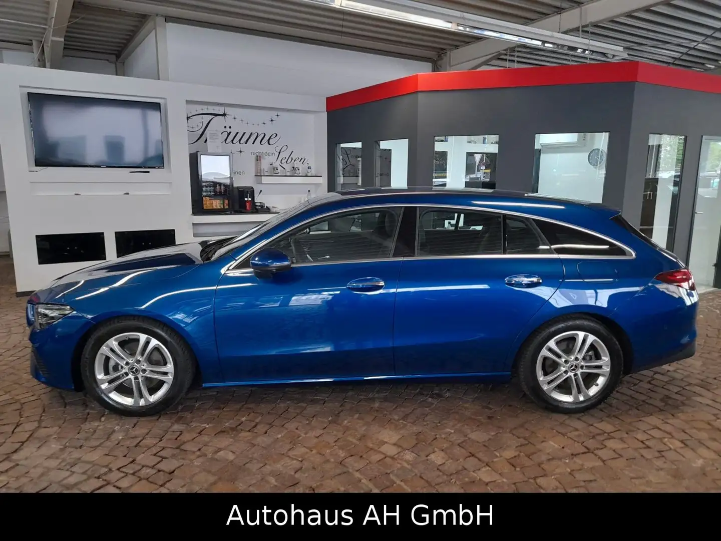 Mercedes-Benz CLA 180 CLA 180 CLA -Klasse Shooting Brake CLA 180 d*FB Blau - 2