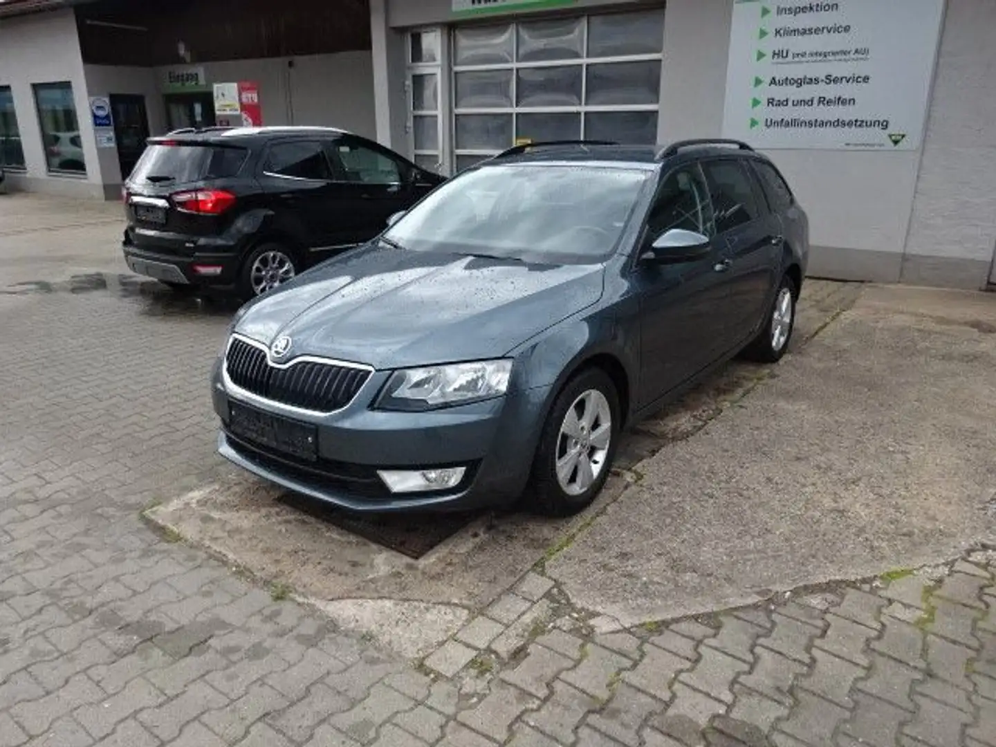 Skoda Octavia 1.4 TSI Ambition Combi--Navi--SHZ--PDC Grey - 1