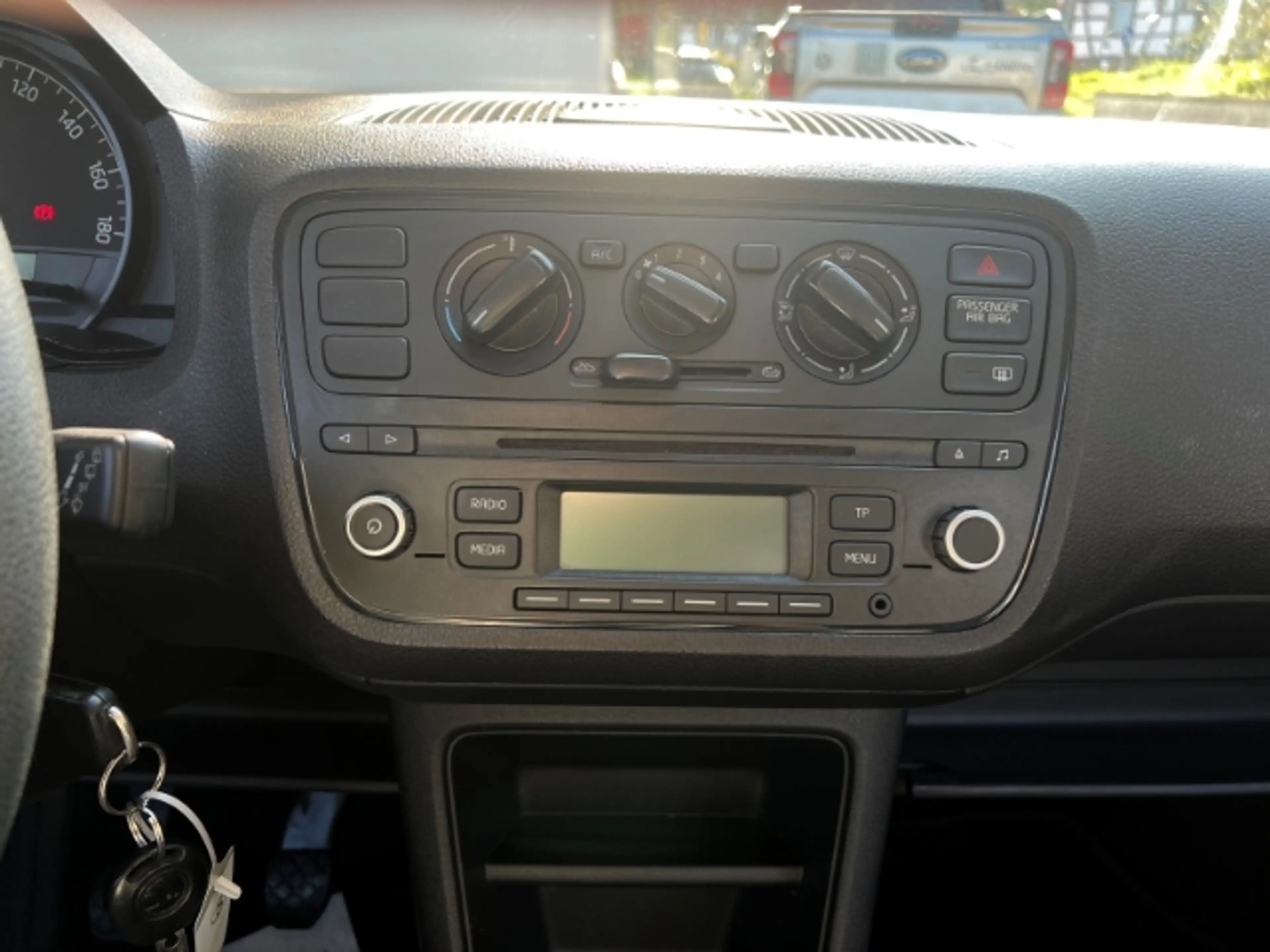 Skoda Citigo Cool Edition,38.000km! Tolle PFLEGE, 4-5l.Verbrauc — photo 14