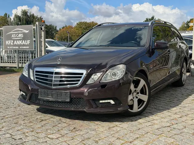 Mercedes-Benz E 350 CDI 4Matic*AMG*Leder*Xenon*Euro5