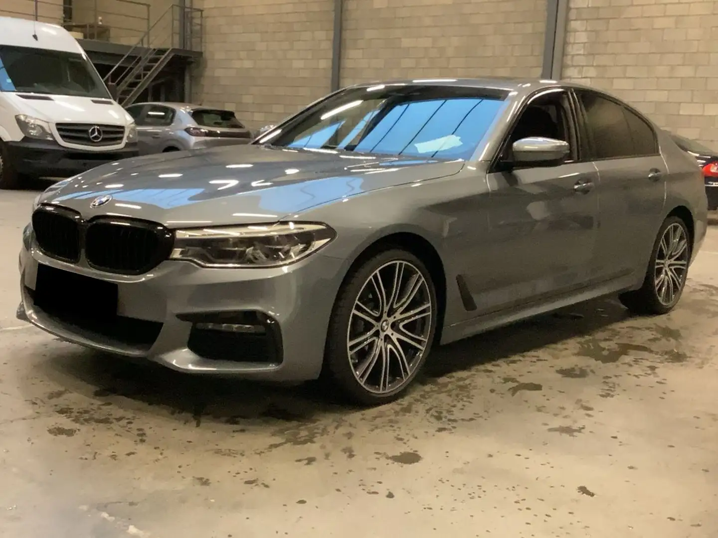 BMW 520 520d Aut. M Sport Edition Gris - 1
