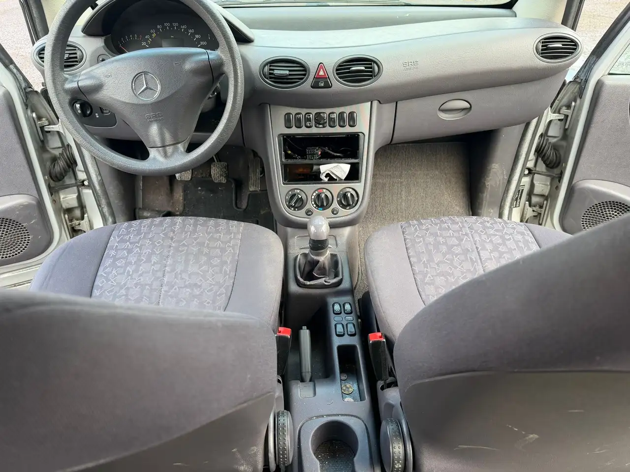Mercedes-Benz A 140 Tüv 08/26, foto 11