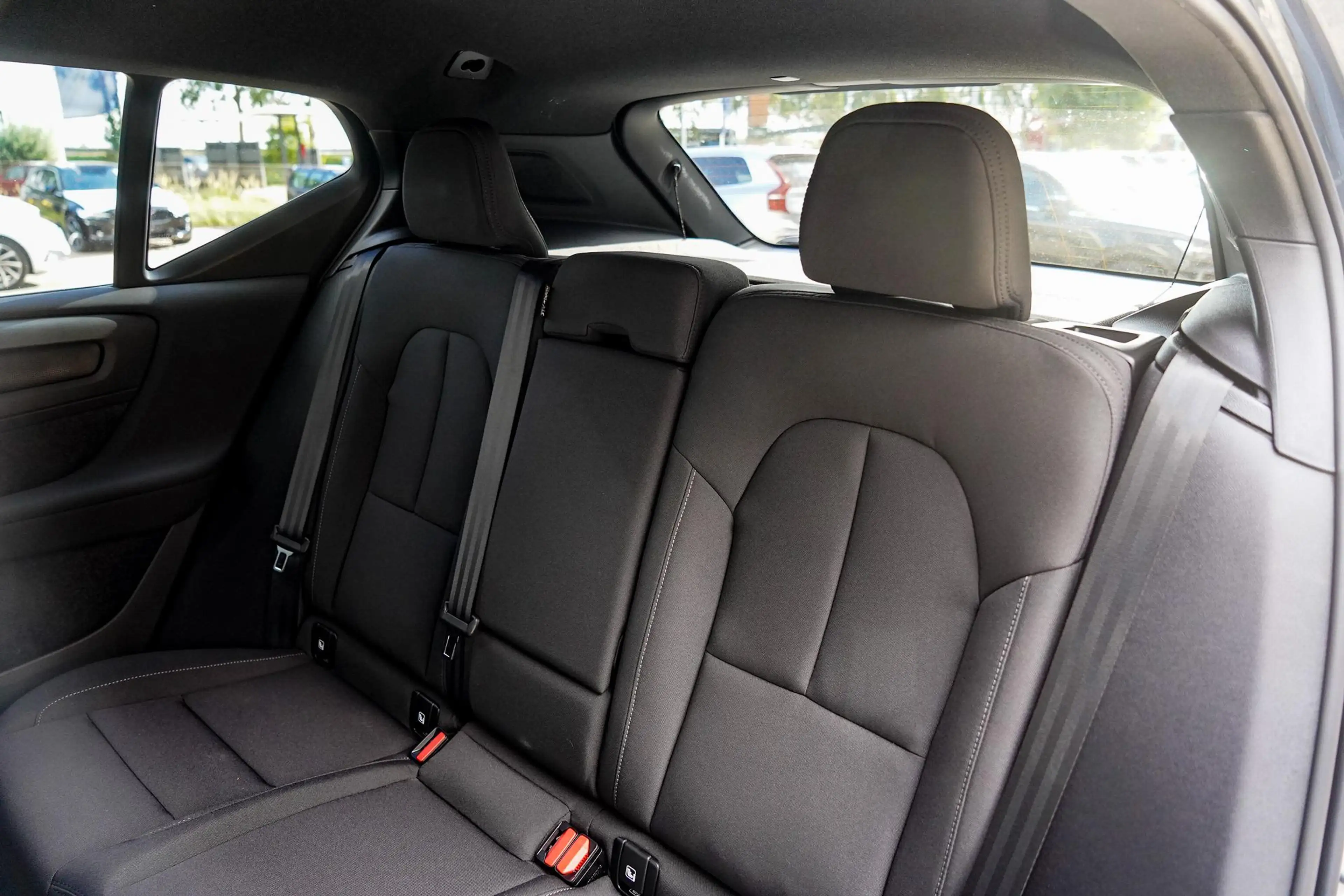 Volvo EX40 Single Motor Extended Range Plus 82 kWh | Company — photo 14