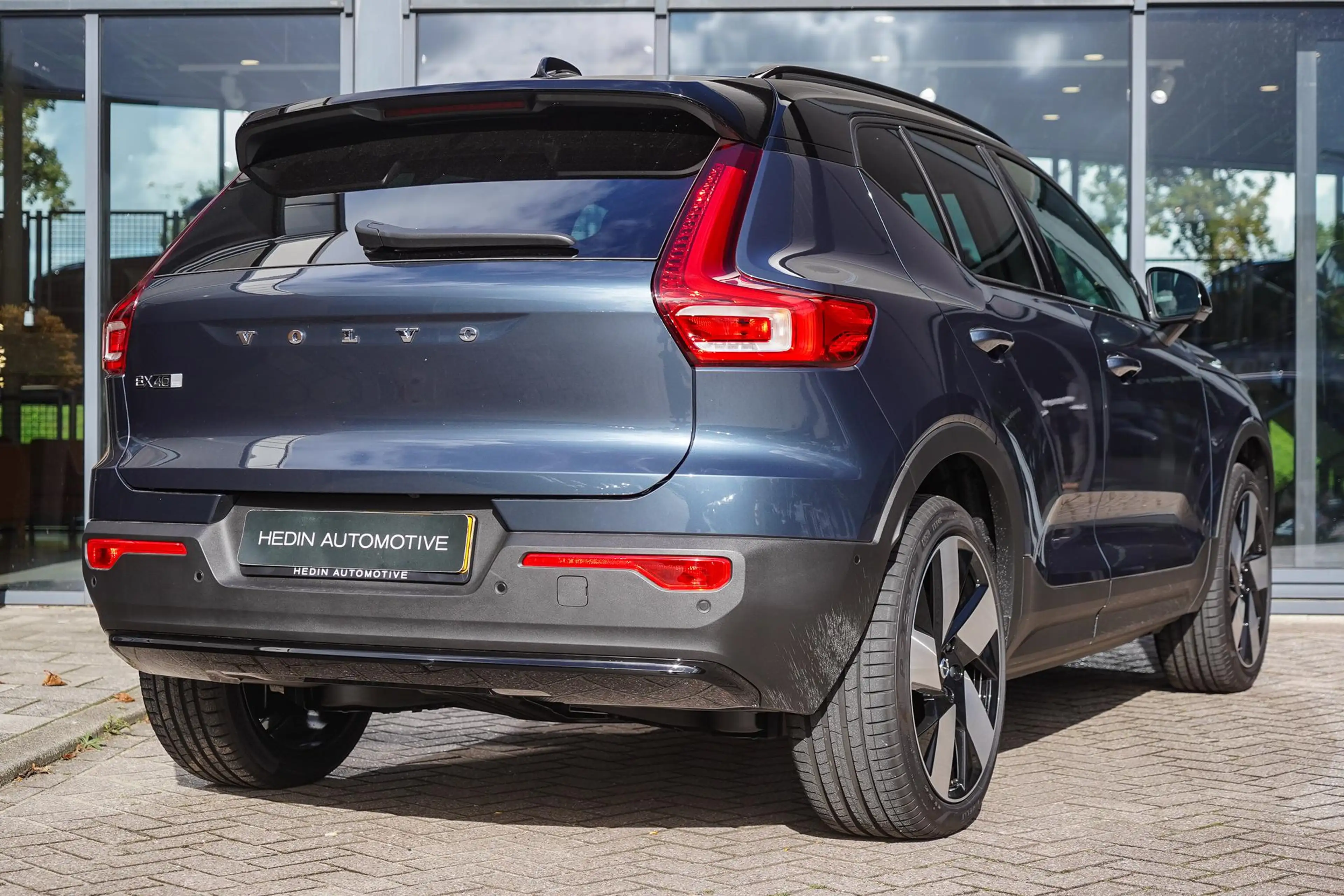 Volvo EX40 Single Motor Extended Range Plus 82 kWh | Company — photo 6
