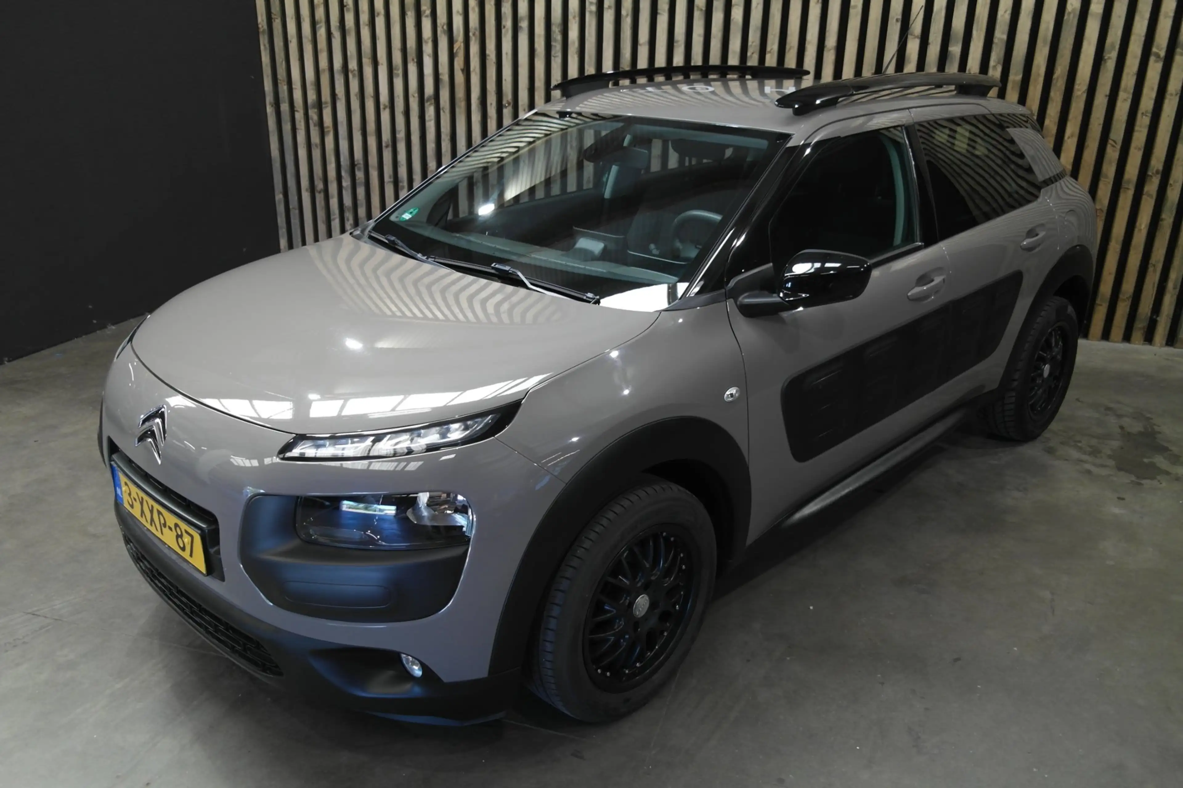 Citroen C4 Cactus 1.2 VTi Achteruitrijcamera Climate Control — photo 2