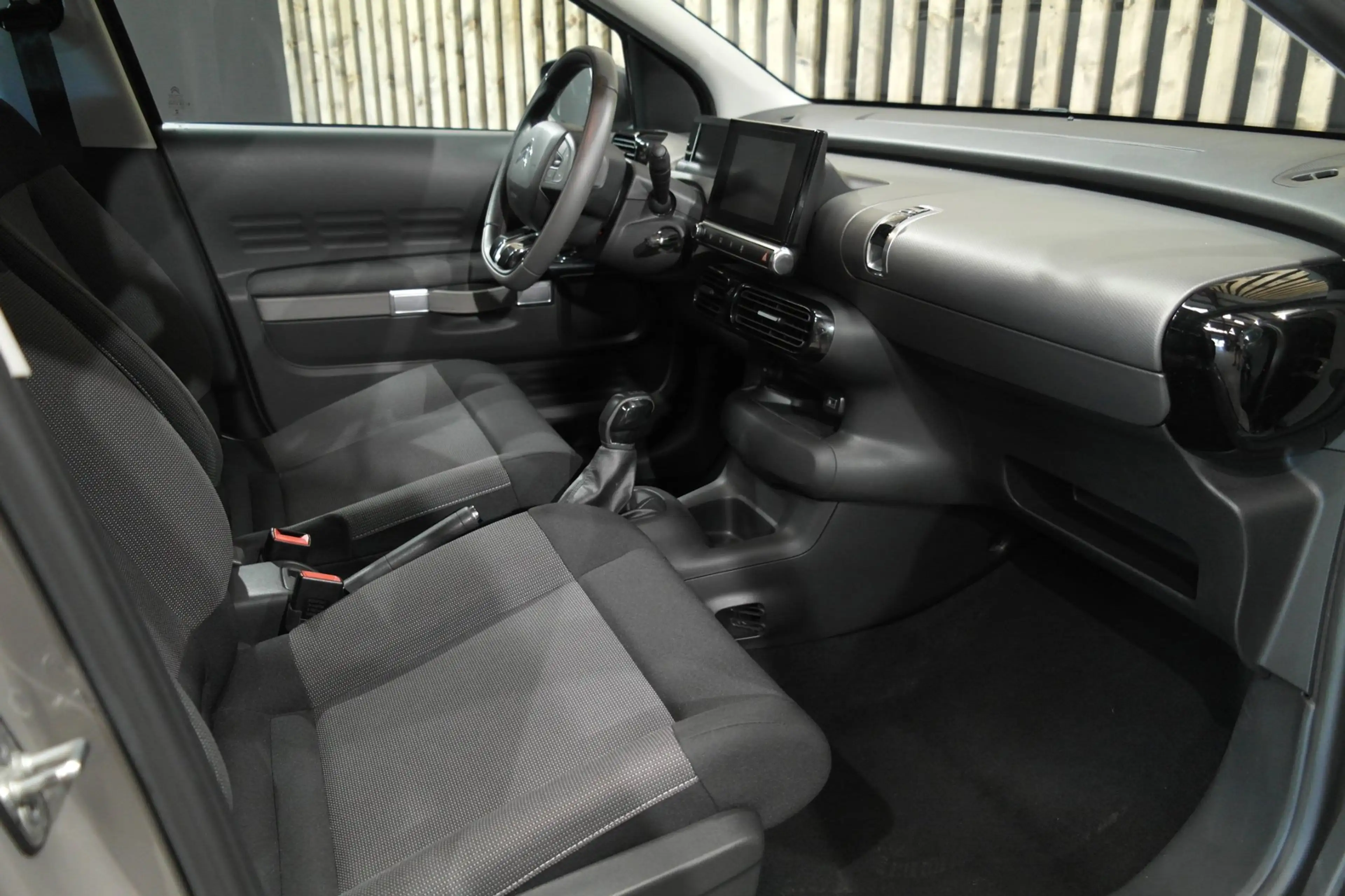 Citroen C4 Cactus 1.2 VTi Achteruitrijcamera Climate Control — photo 14