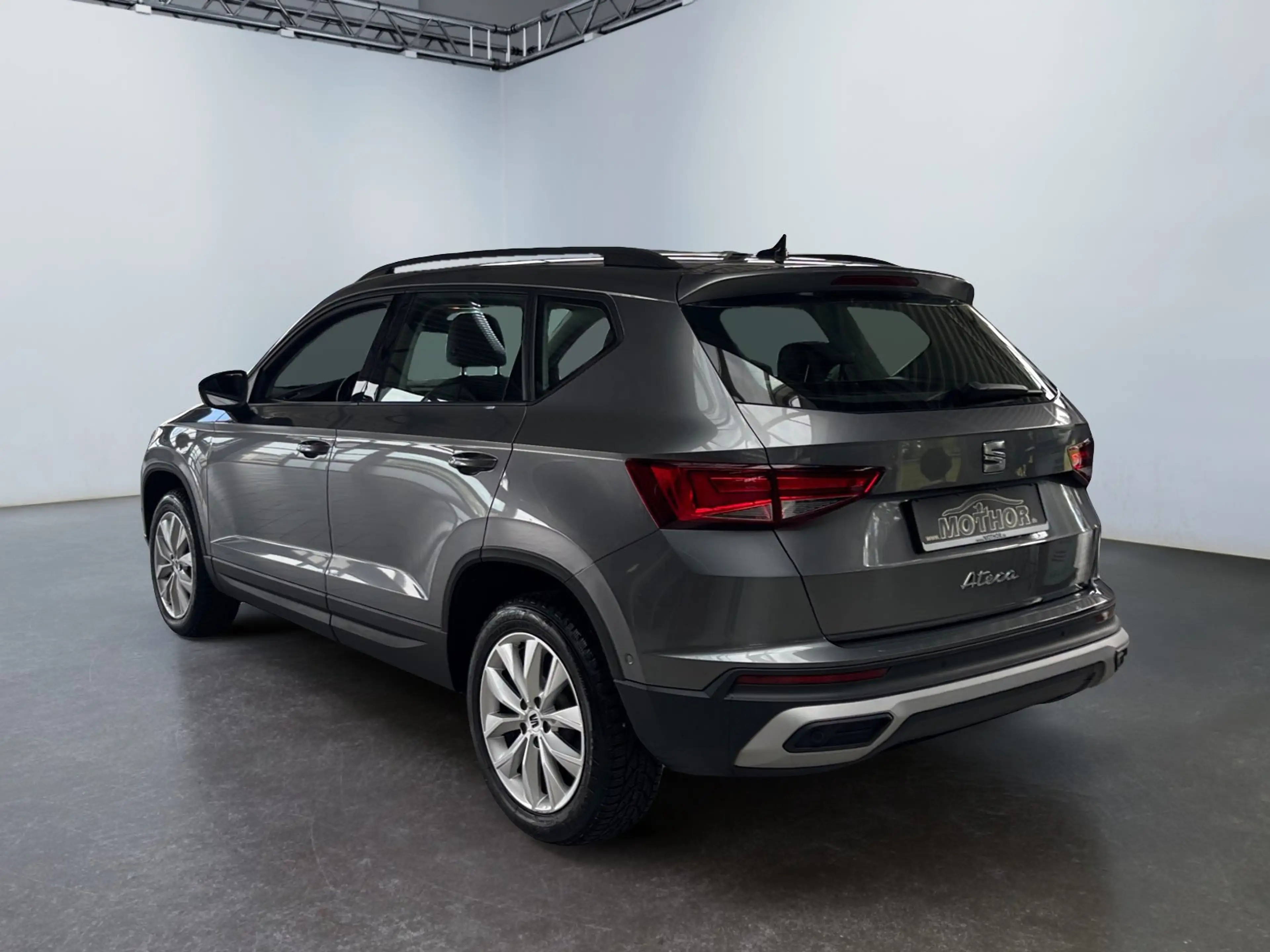 SEAT Ateca Style 1.5 TSI ACT DSG Rückfahrkamera — photo 4