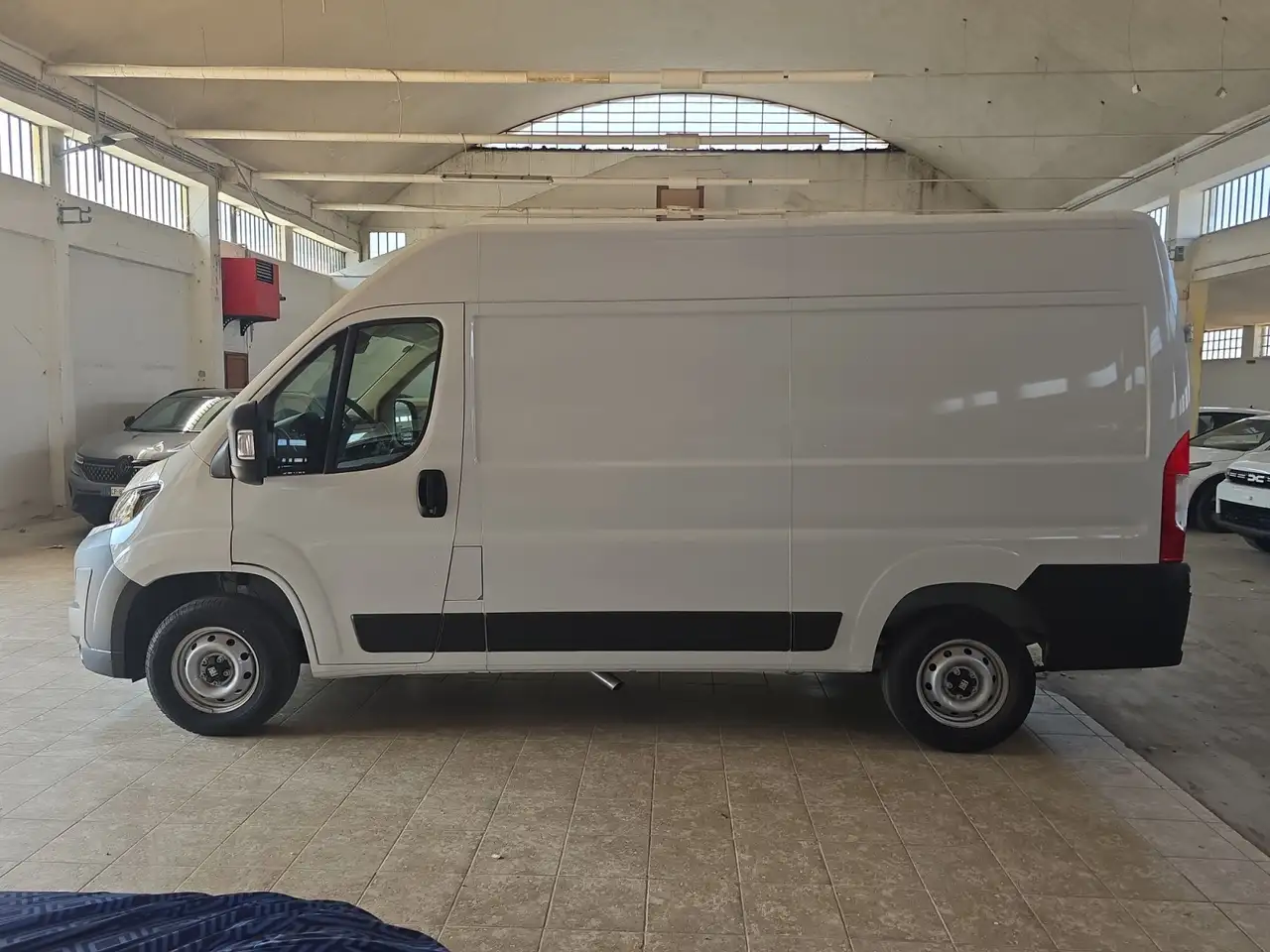 Fiat Ducato NUOVO DUCATO Furgone Lastrato 35q L2H2 140cv, миниатюра 8