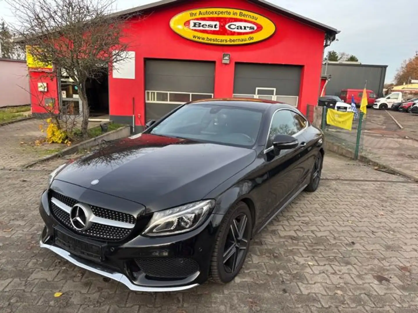 Mercedes-Benz C 180 Coupe SHZ*NAVI*Burmester*AMG Schwarz - 1
