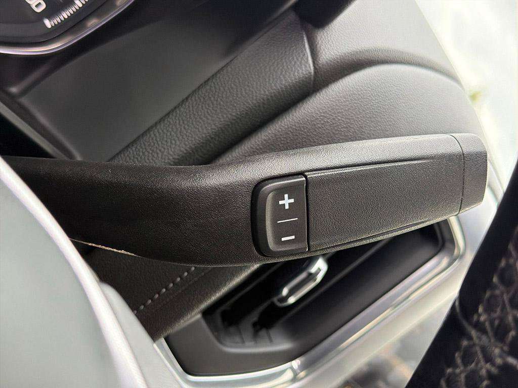 used 2022 GMC Sierra 1500 car, priced at $44,338