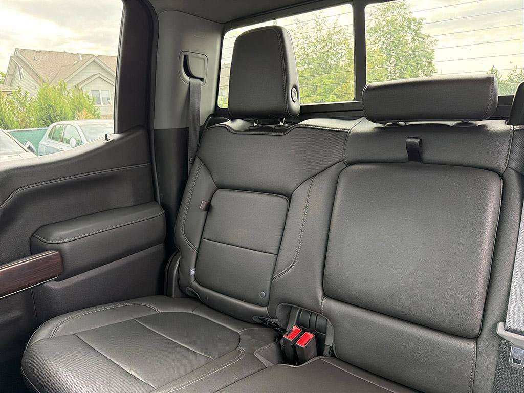 used 2022 GMC Sierra 1500 car, priced at $44,338
