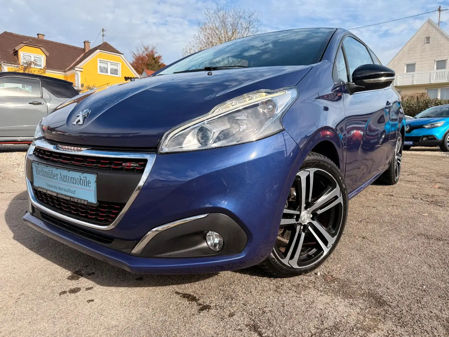 Peugeot 208 Allure GT-Line Automatic ! Finanzierung Blau - 1