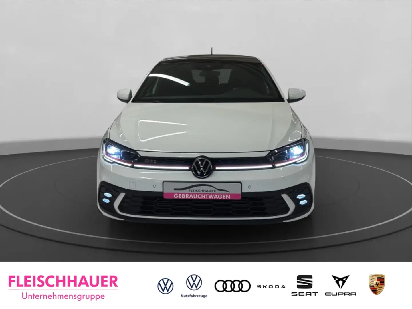 Volkswagen Polo VI GTI 2.0 TSI DSG+Matrix+Pano+PDC+App-connect Weiß - 2