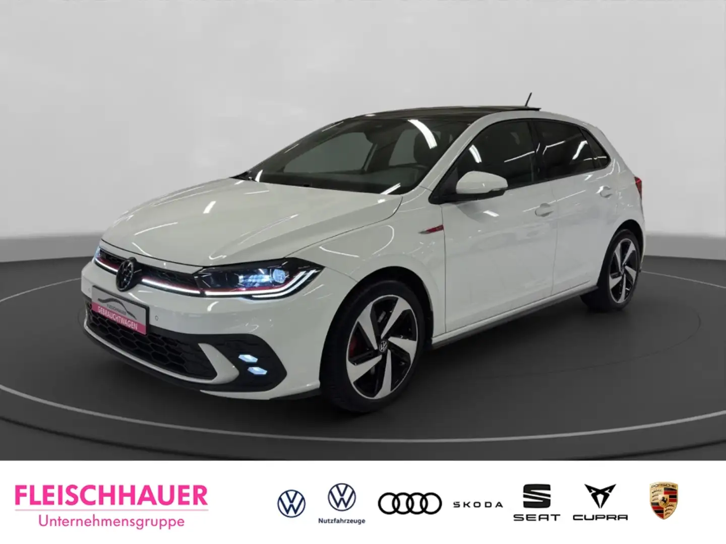 Volkswagen Polo VI GTI 2.0 TSI DSG+Matrix+Pano+PDC+App-connect Weiß - 1
